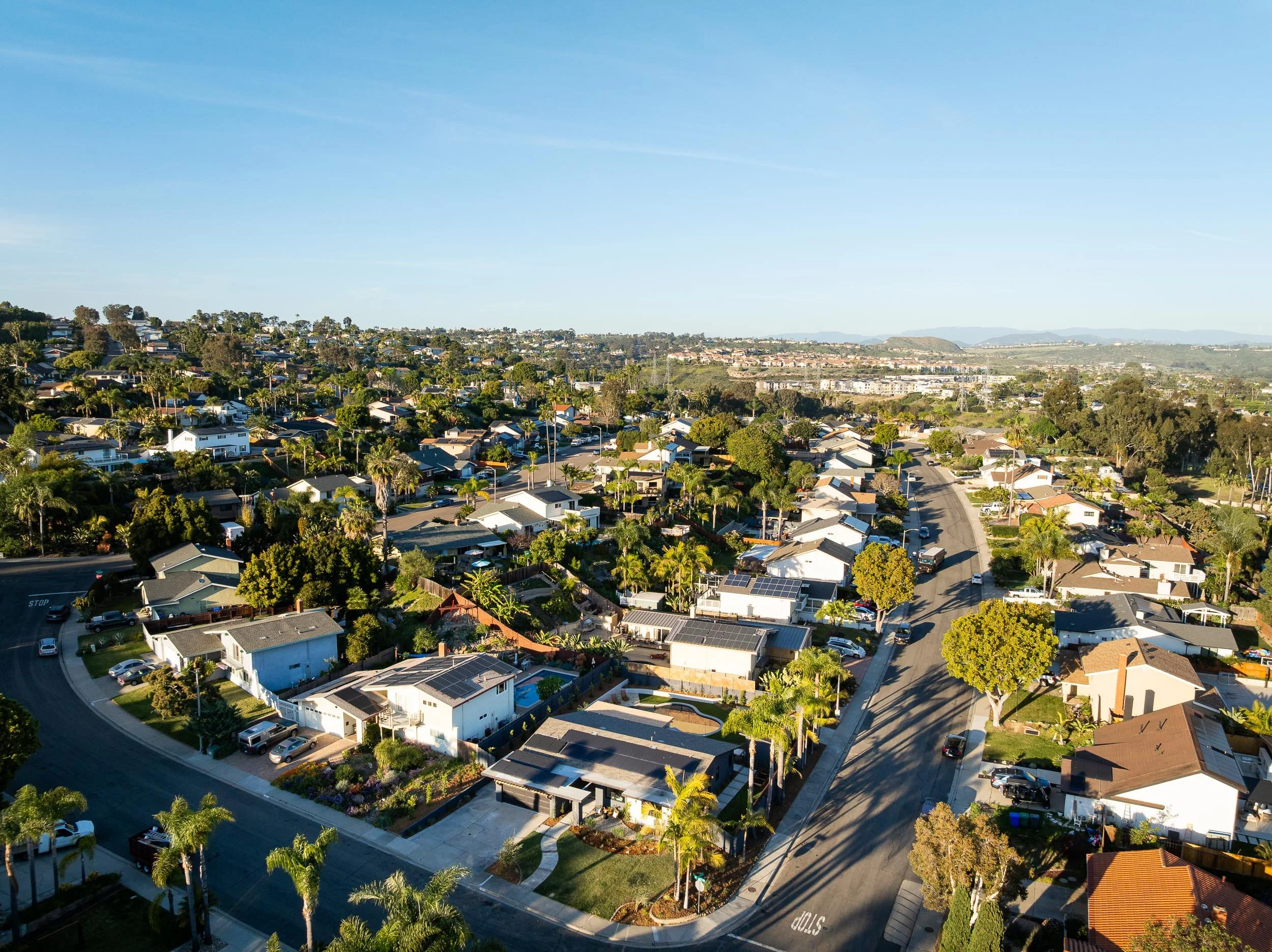 1860 Valencia Ave - WEB + MED RES-38.jpg