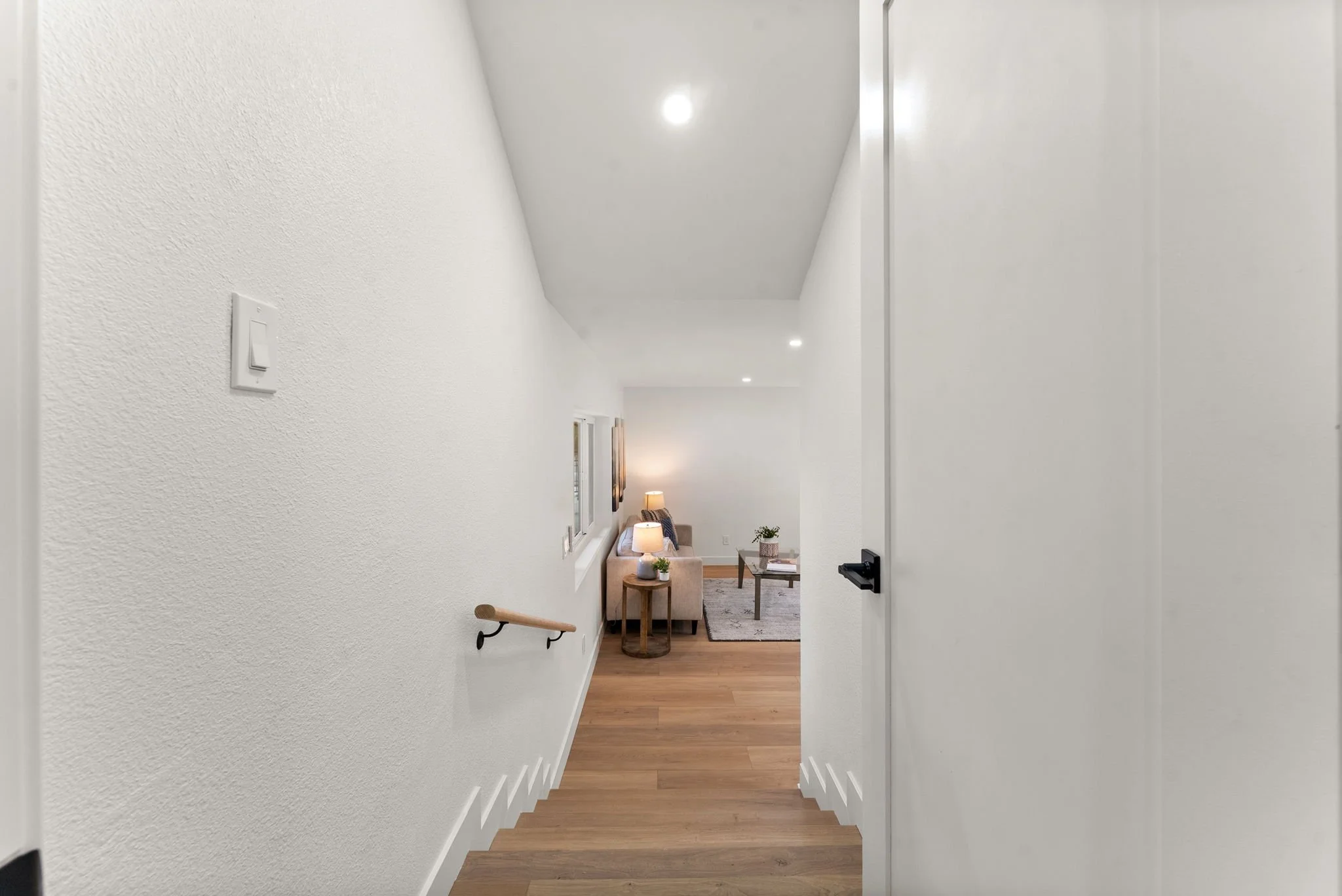 935 Crescent Dr (24).jpg