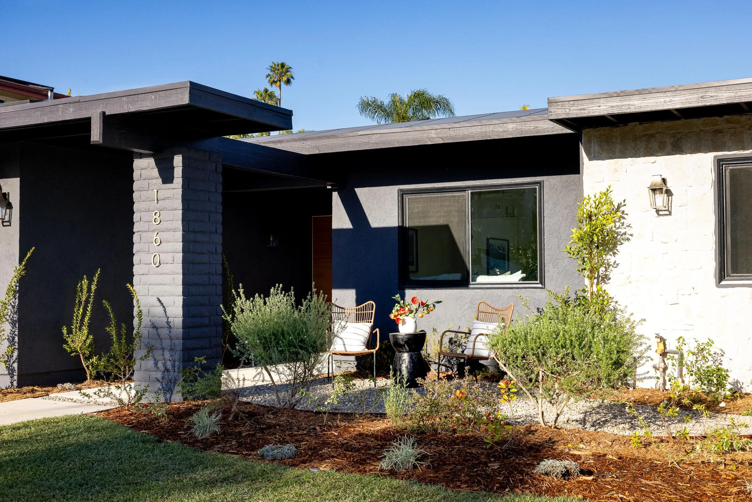 1860 Valencia Ave - WEB + MED RES-5.jpg