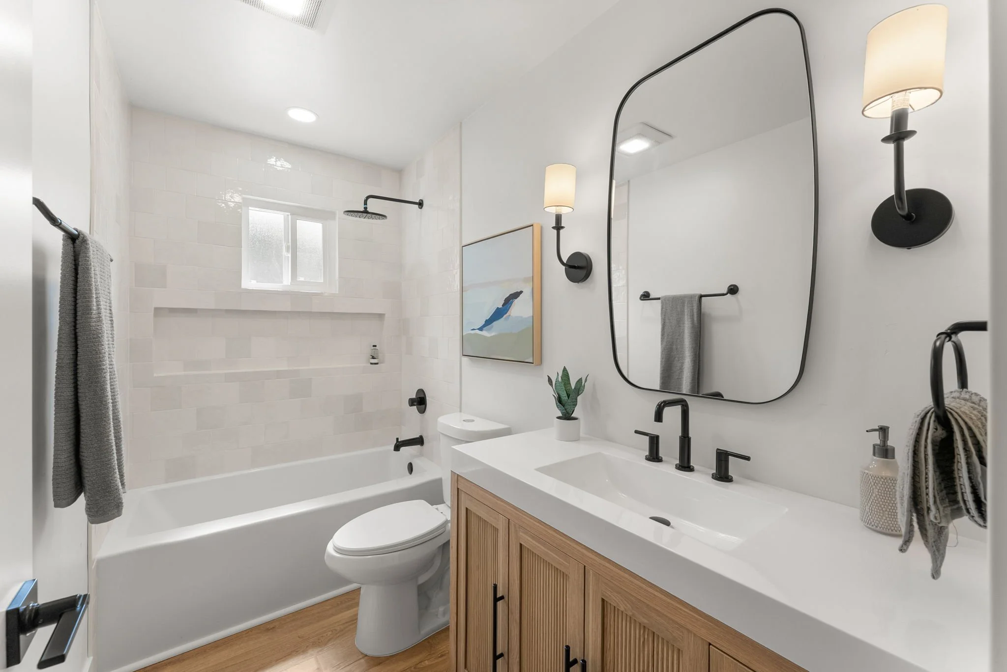 2665 Luna Ave - MLS Res (37).jpg