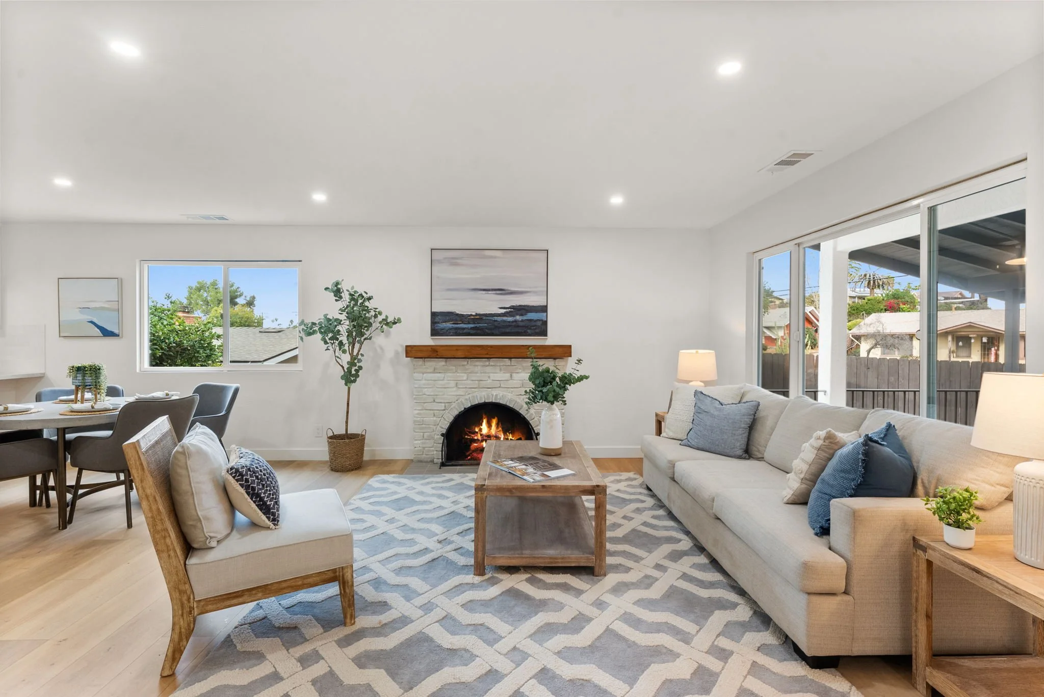 935 Crescent Dr (10).jpg