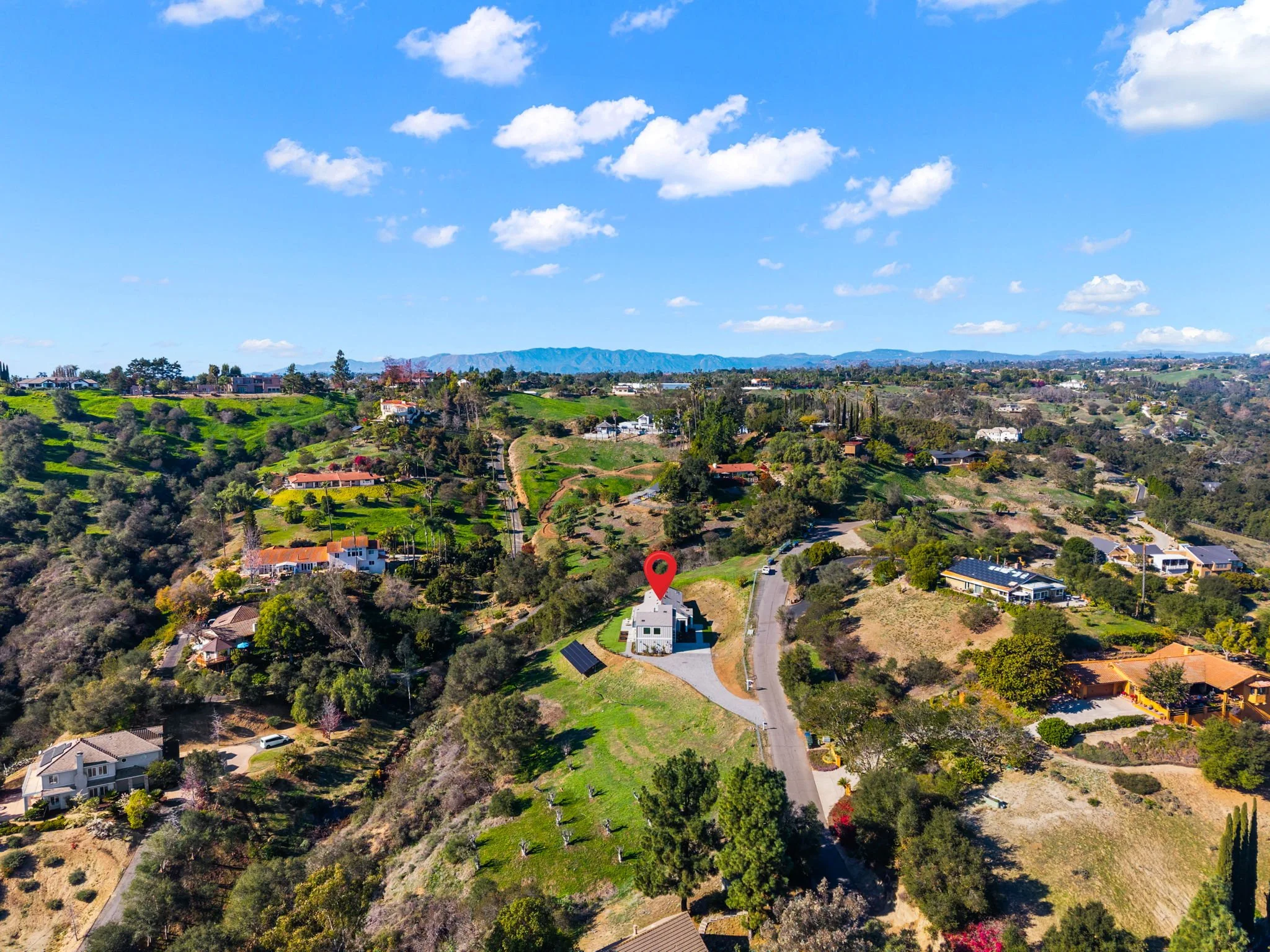 2747 Via Del Robles (5).jpg