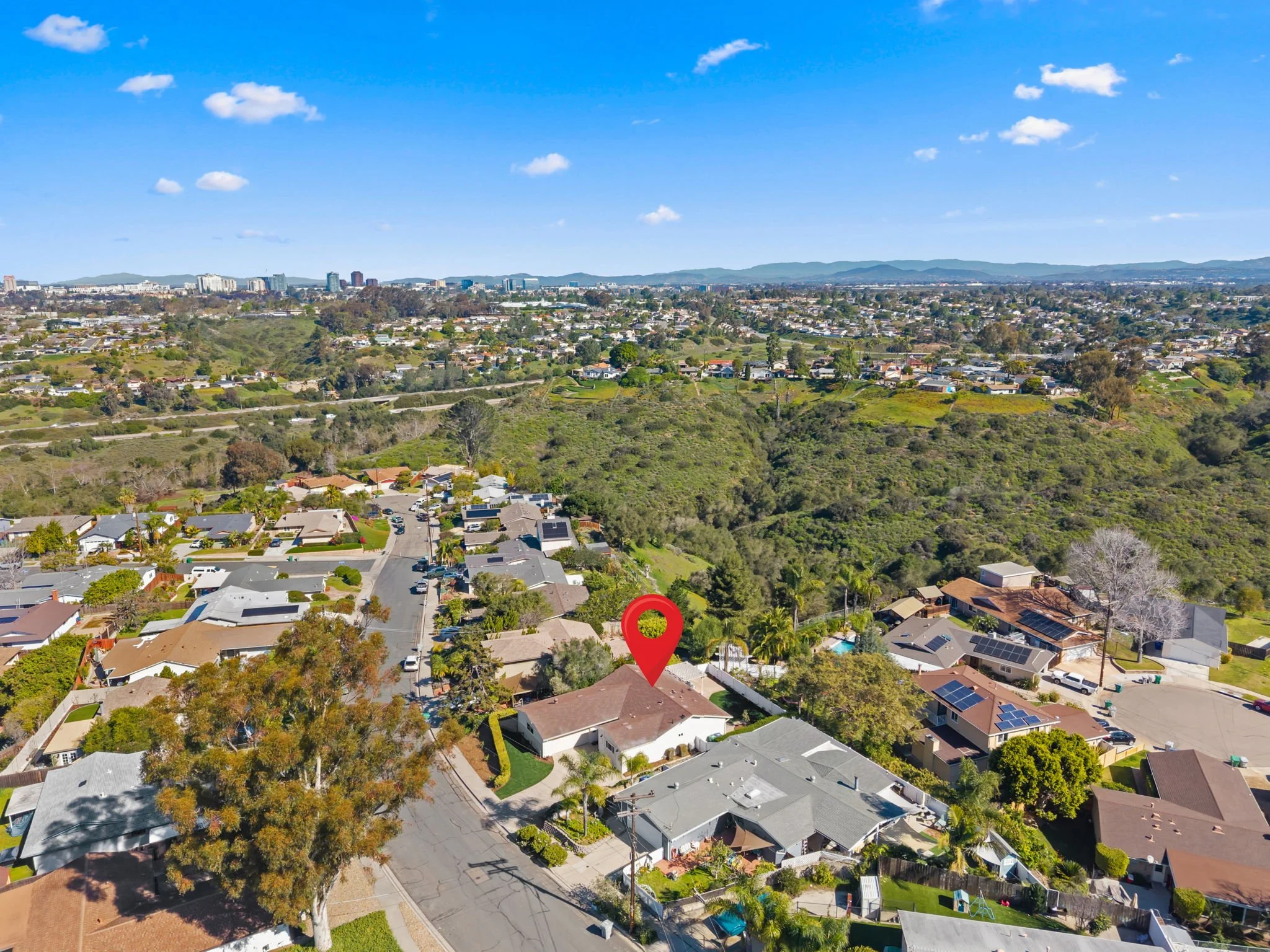 5219 Gaylord Dr (7).jpg