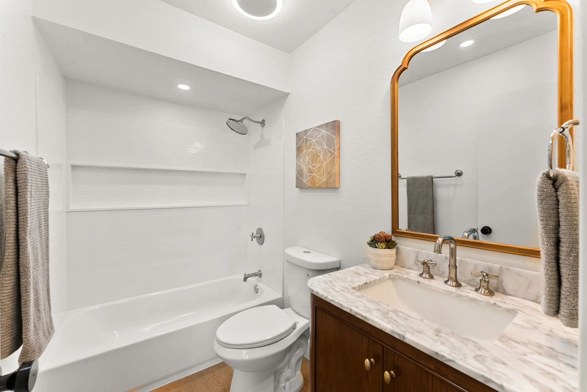 1278 Pacific Beach Dr Unit 3 (35).jpg