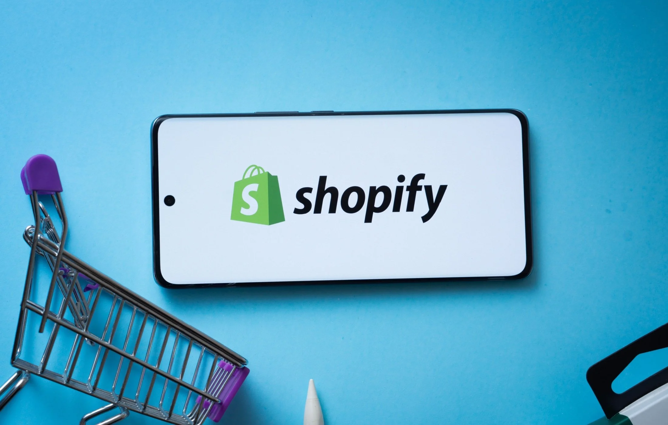 Top 10 Shopify Apps Every E-commerce Brand needs