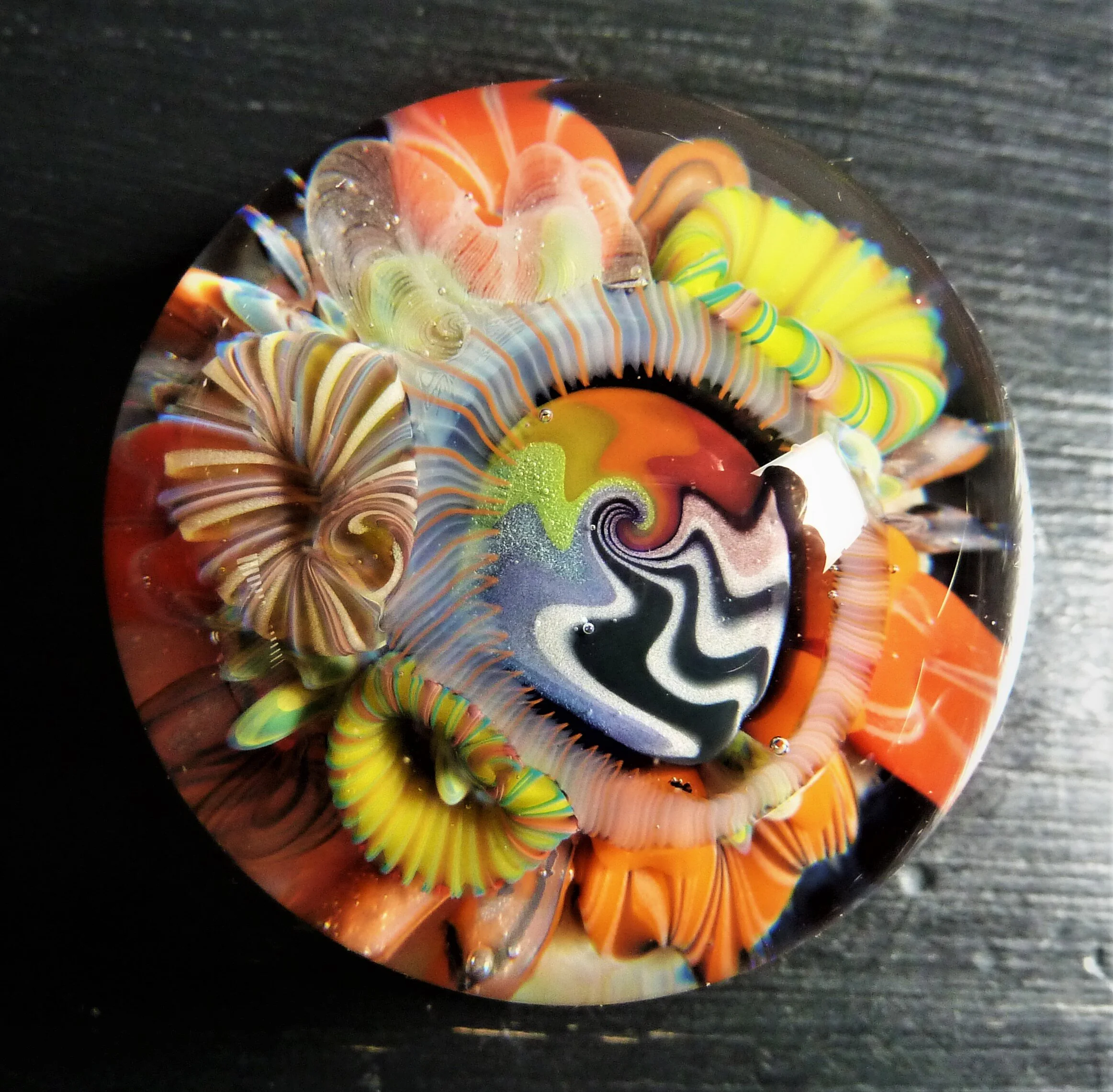 *SOLD* Paperweight 1.75in x 1.25in £105/$145 (No. 10102)