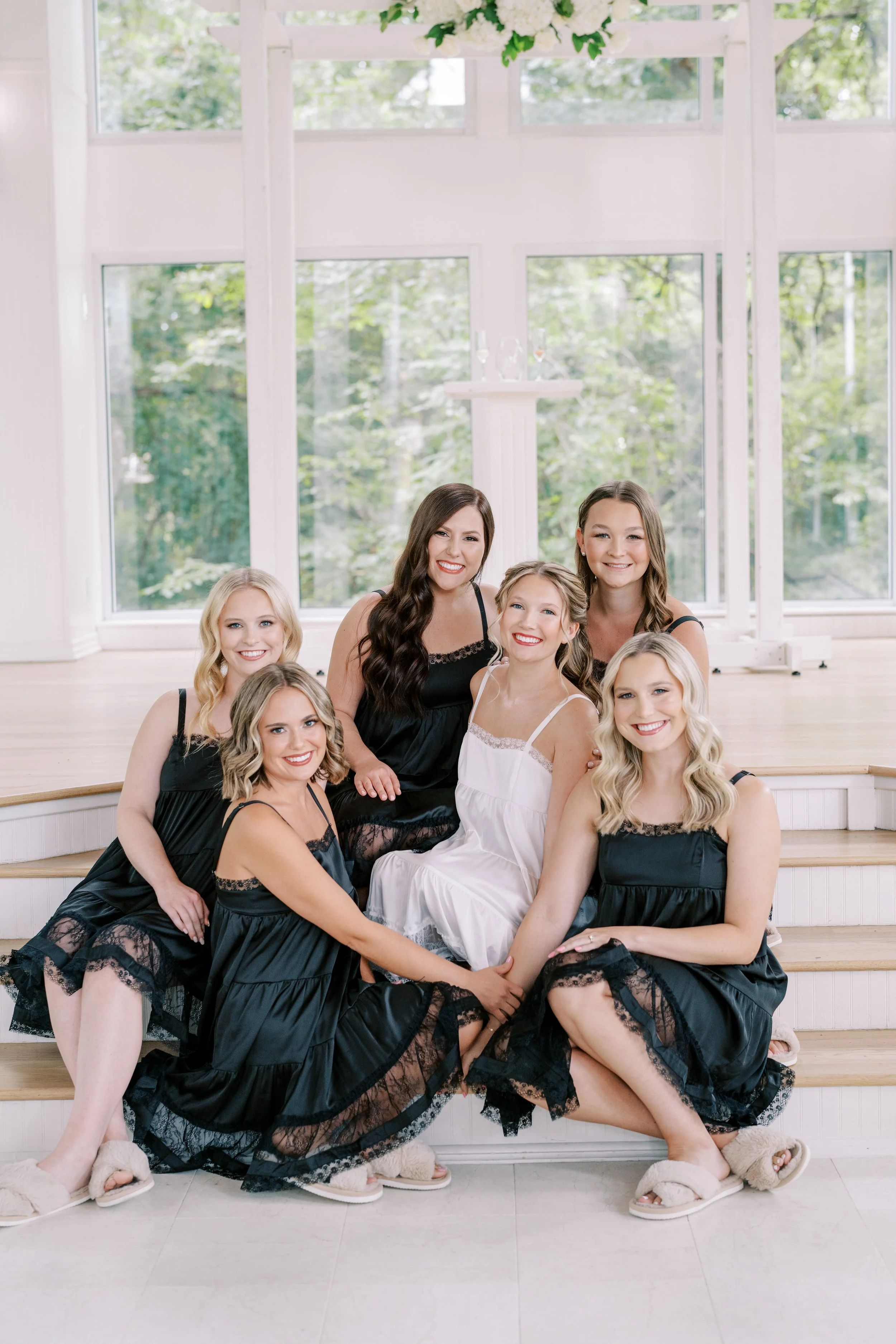 LN - SneakPeek -8 - 08486.jpg