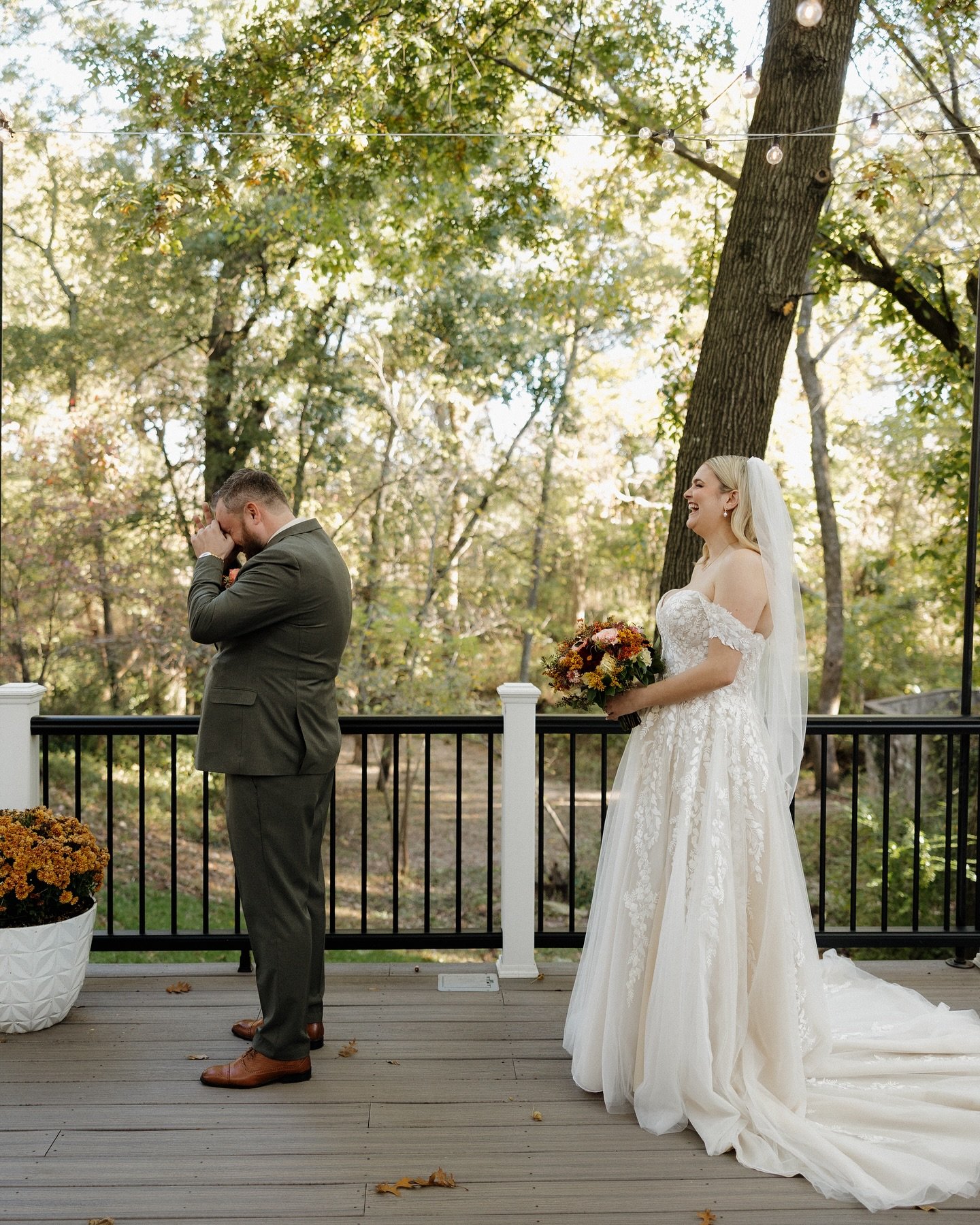 Before the vows, before the cheers&mdash;just this quiet, electric moment between the two of them 🤍

photo / @kelseymariephotog
video / @brittaylorfilms
bride / @chasity.churchwell
catering / @kitchentablecateringco
rentals / @partyprorents
cake / @