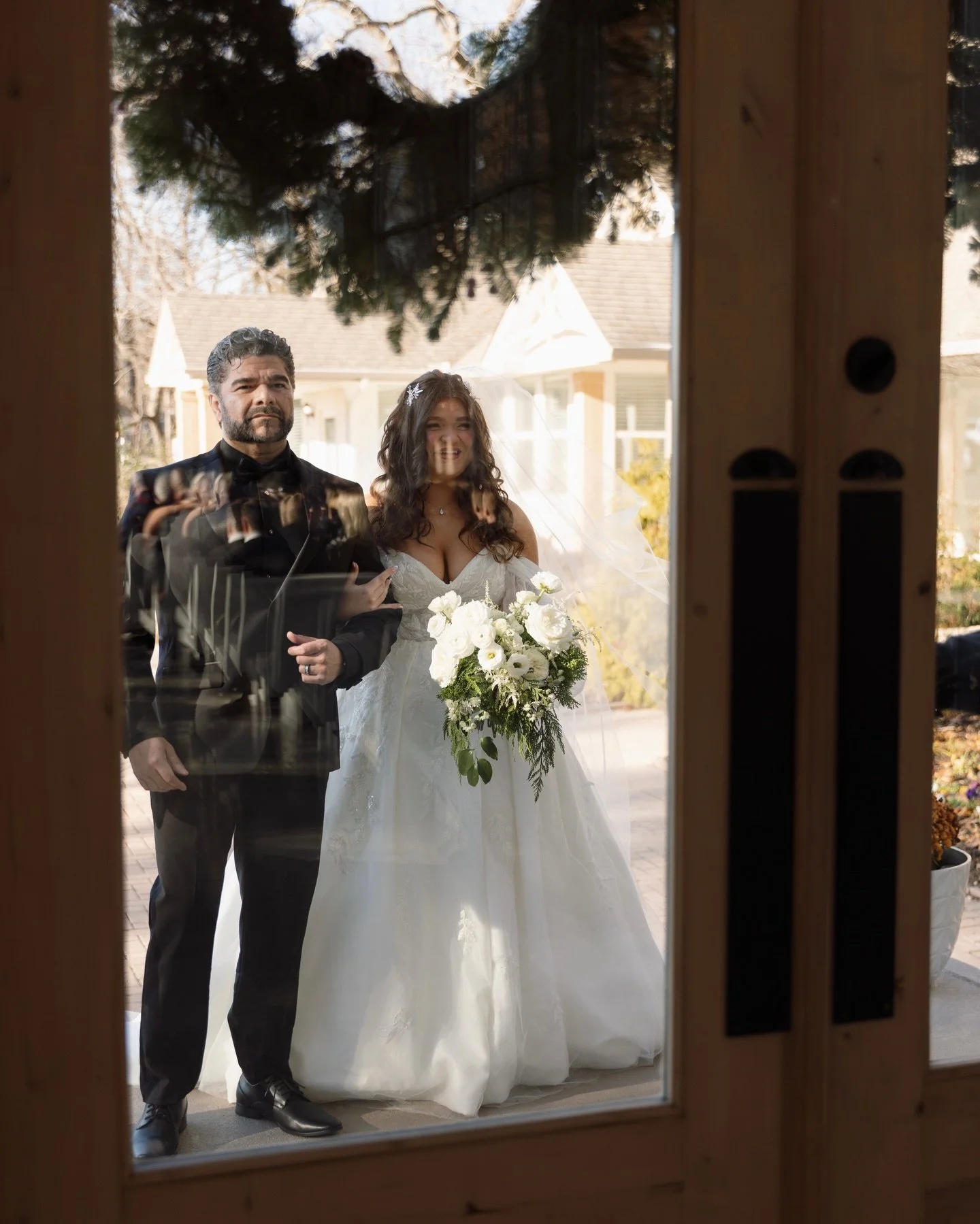 With Christmas right upon us, we can&rsquo;t not think back to Kenna &amp; Brendan&rsquo;s beautiful Christmas wedding from last year 🖤 From the walk down the aisle, to the dreamy details, to the private last dance in the gazebo&hellip; all of it wa