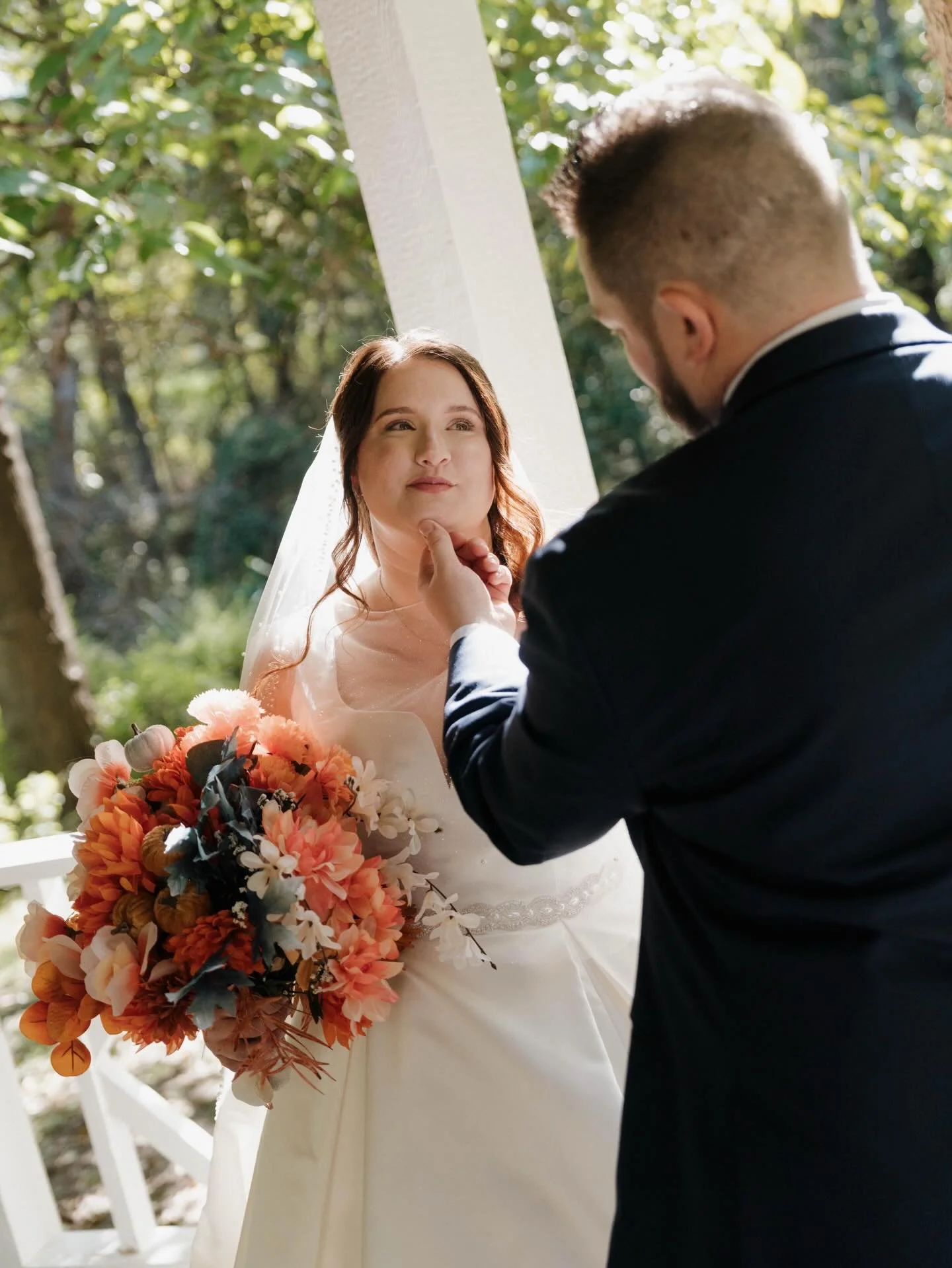 her eyes say it all🤍

photo / @oddlotphoto
florals / @lingsmoments
dessert / @krispykreme @cinnabon
catering / @ihop
DJ / @dj.connection
linens / @partyprorents
dress / @davidsbridal
suit / @menswearhouse
makeup + hair / @afterfxsalonco
bridesmaid m