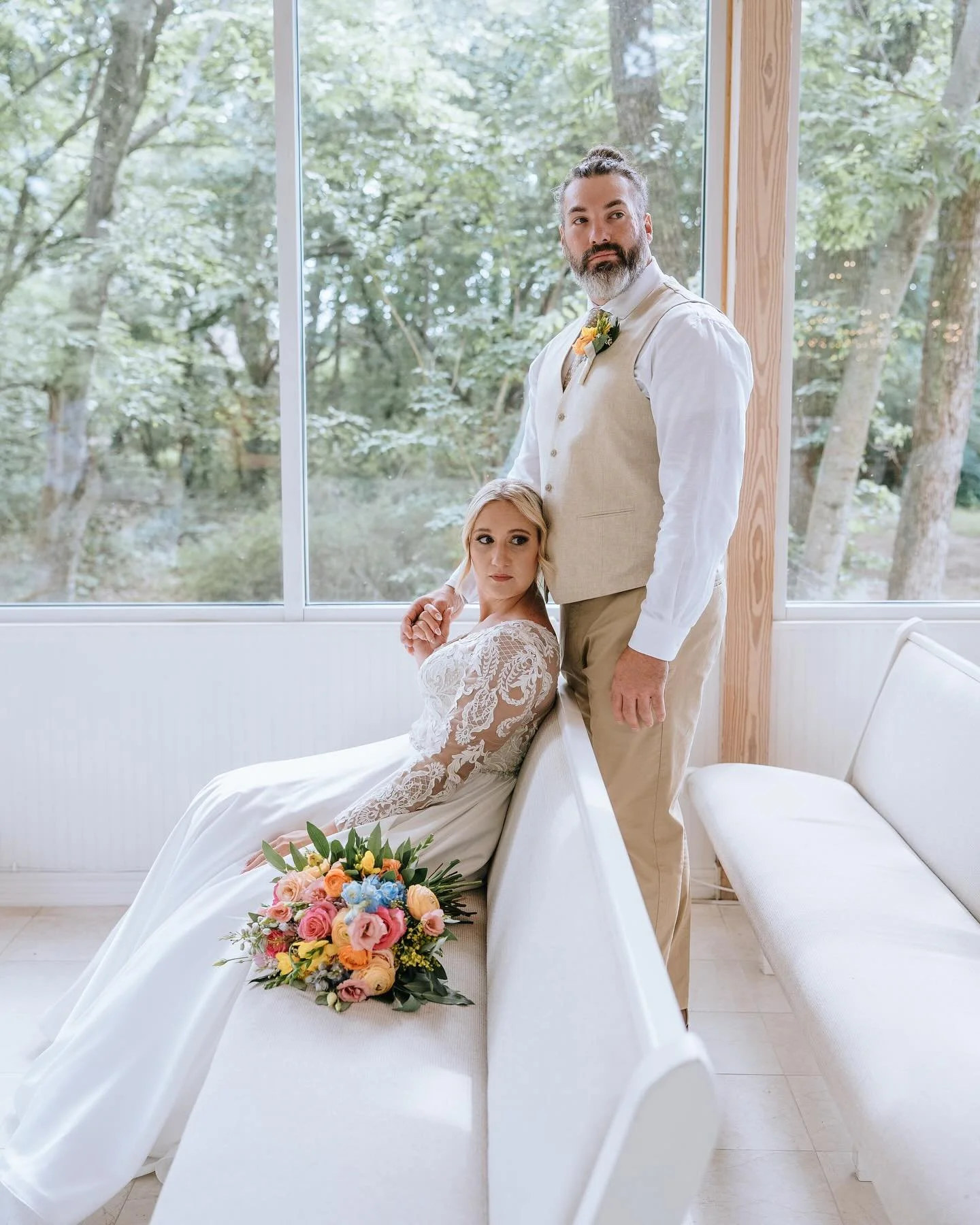 Brittni &amp; Andrew truly making this place their own💛💐✨ 

P.S. Swipe to the end for the last picture... the happiness is unmatched🥹

photo + video / @kayleevicotriaphotography
cake / @mslaurascakes2
catering / @andocatering
DJ / Magic J Entertai