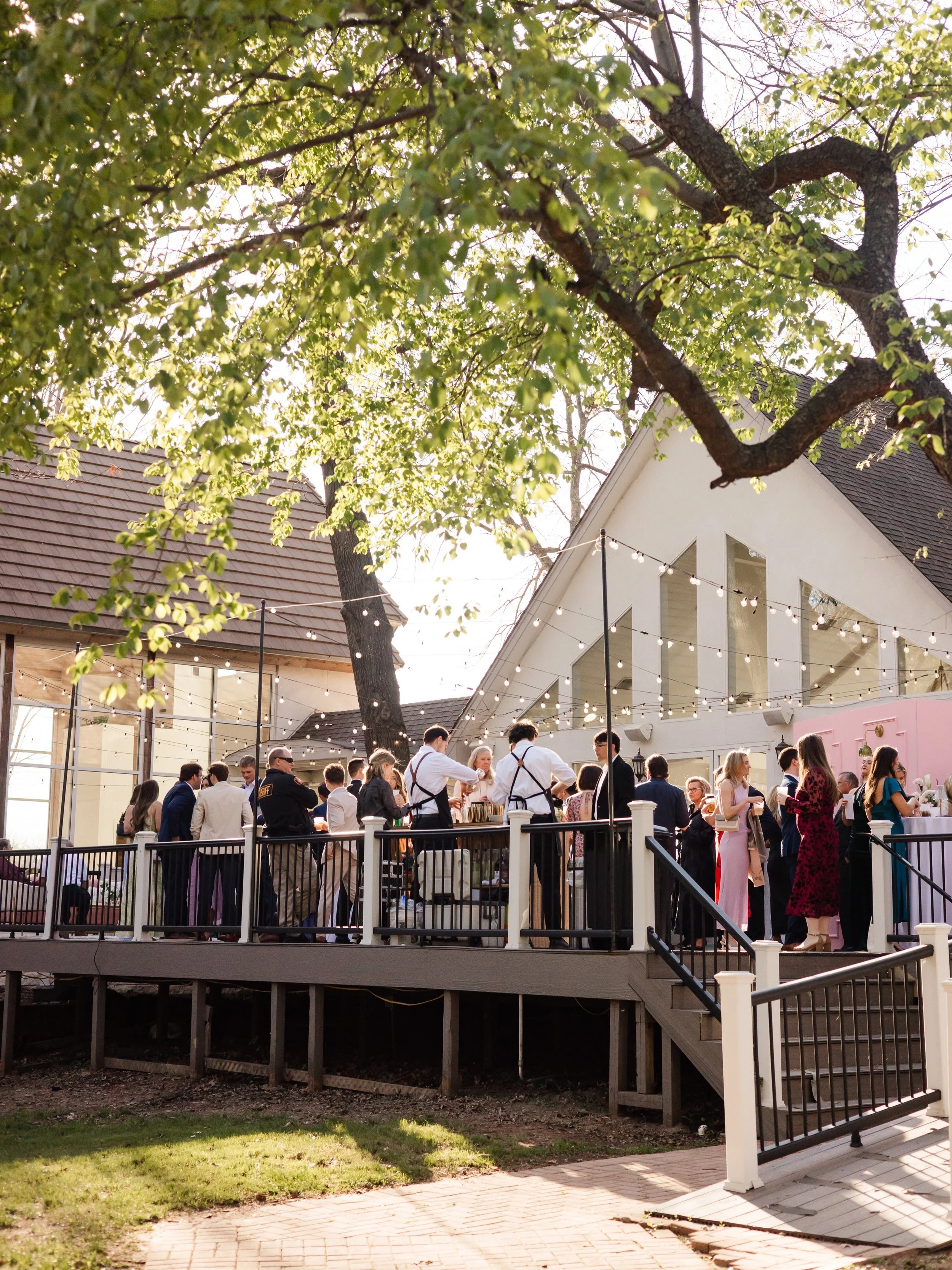 A canopy of trees and lights is exactly what makes a cocktail hour so whimsical ✨🌳🥂

photo / @addimariephotography
planner / @mosaicmoments.events
catering / @cateringbypartyserve
cake / @mslaurascakes2
florist / @theflowershoppryor
DJ / @lionsroad