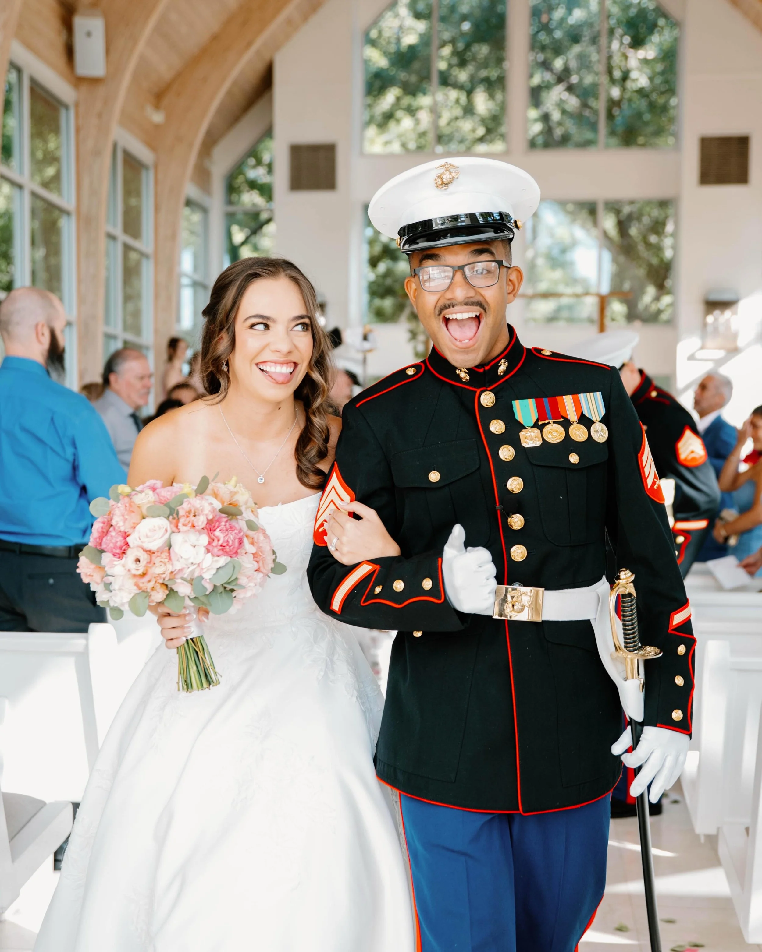 Now that's pure joy 🥰 

photo + video / @simplysheltsweddings
cake / @allthingscake
florals / @thefrenchbouquettulsa
couple / @jaycee.m.r @ant_rivera325
dress / @poshbrides_sd
linens / @partyprorents
hair + makeup / @blowandglow_beautybar
photo boot