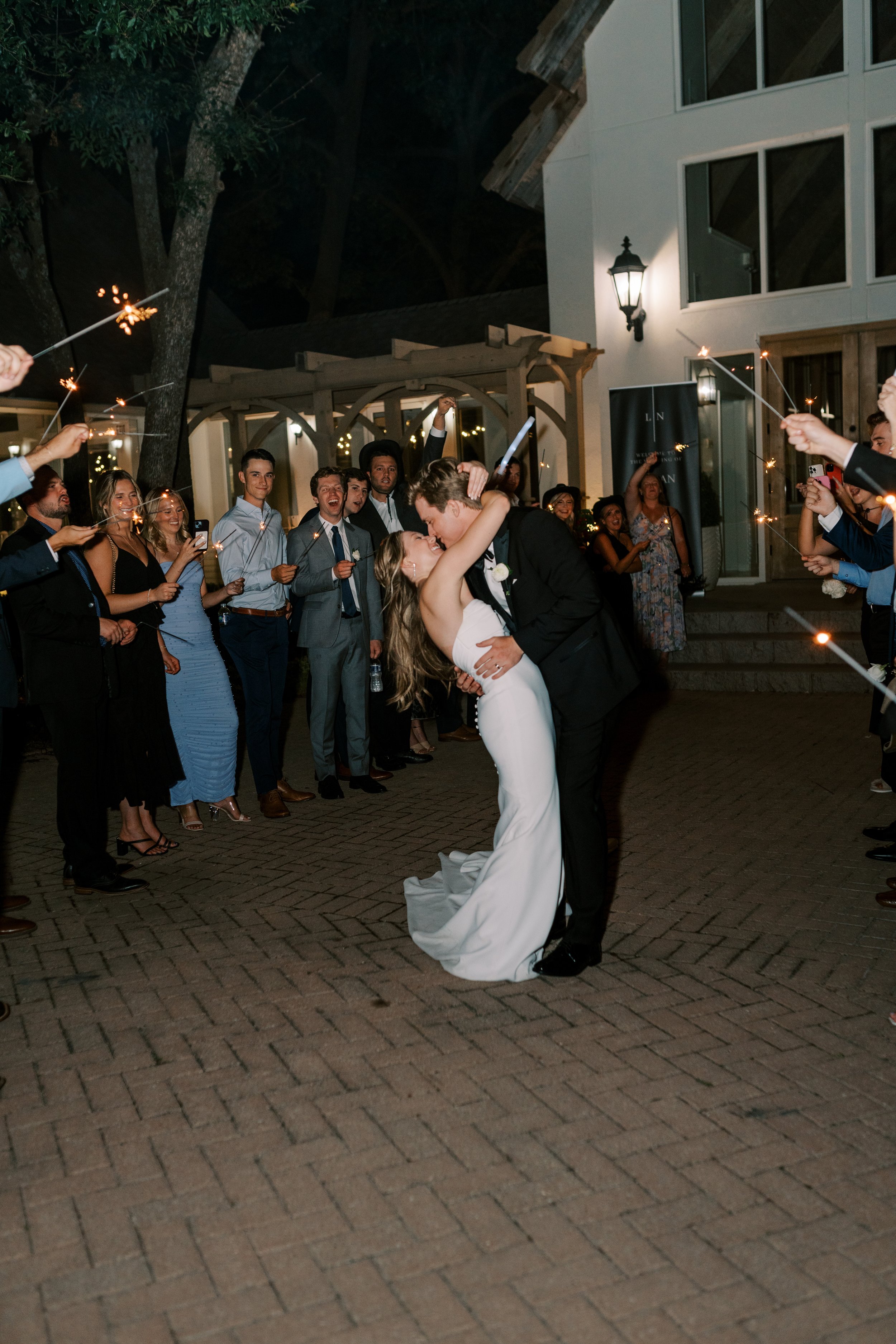 LN - SneakPeek -115 - 04826.jpg