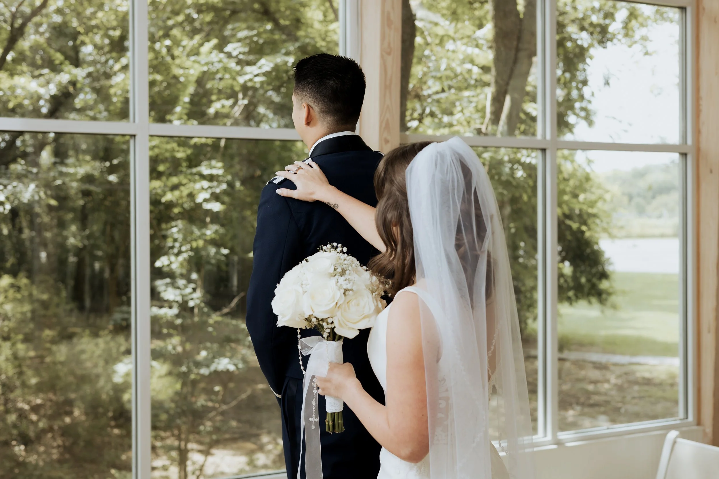 Katie & Kyle-2052.jpg