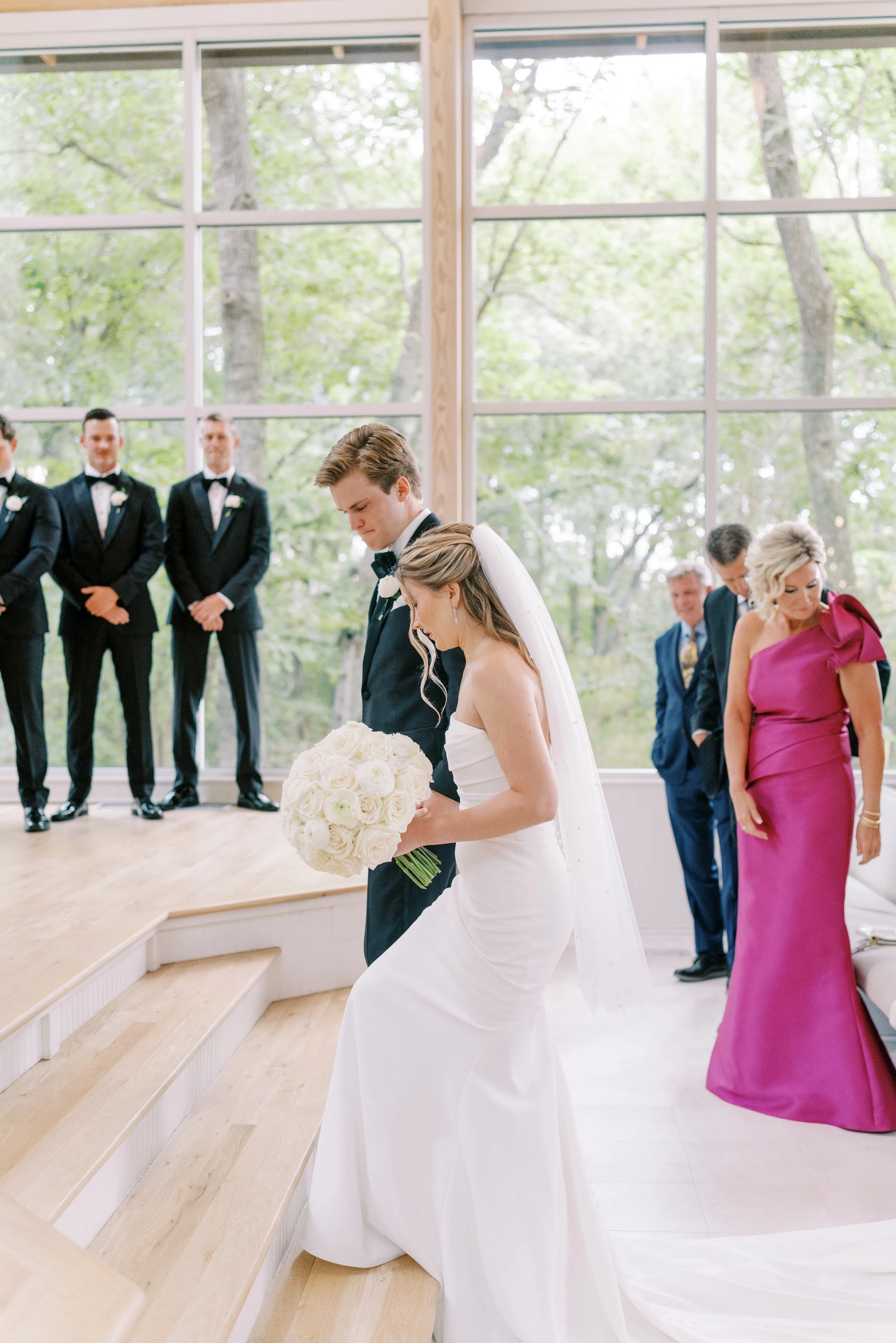 LN - SneakPeek -74 -_.jpg