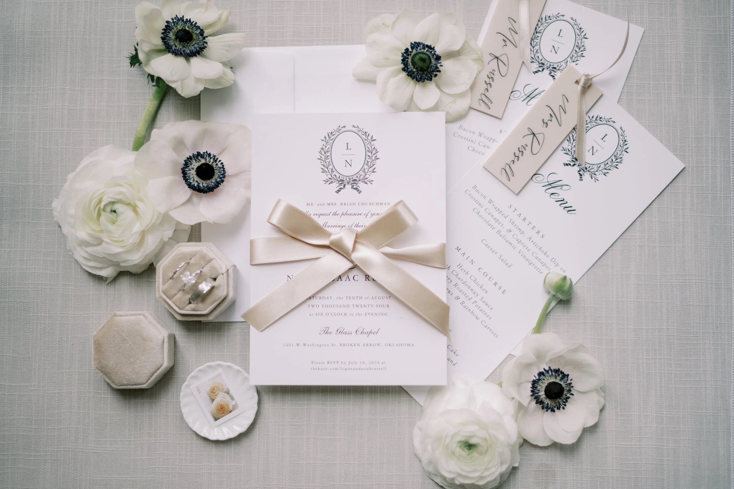 LN - SneakPeek -1 - 1847.jpg