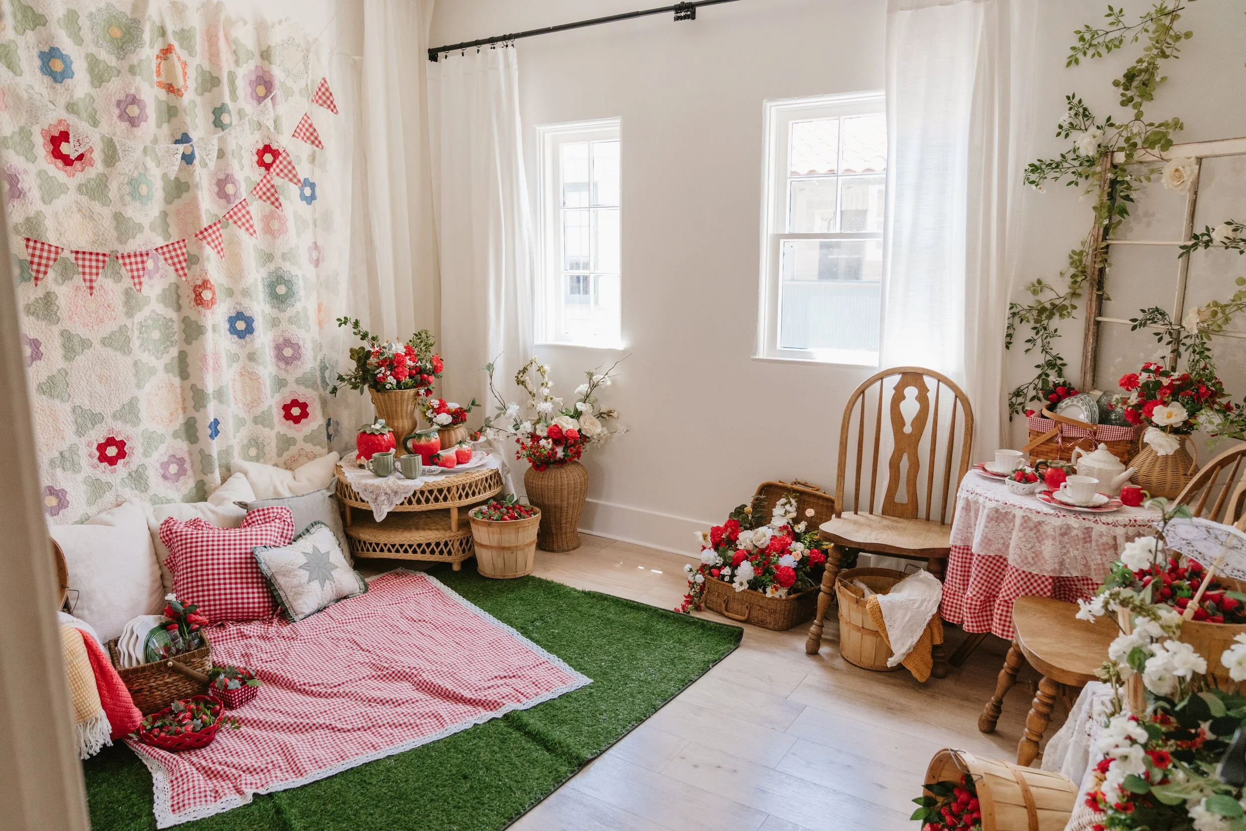 Studio House - Loft Summer Picnic-35.jpg