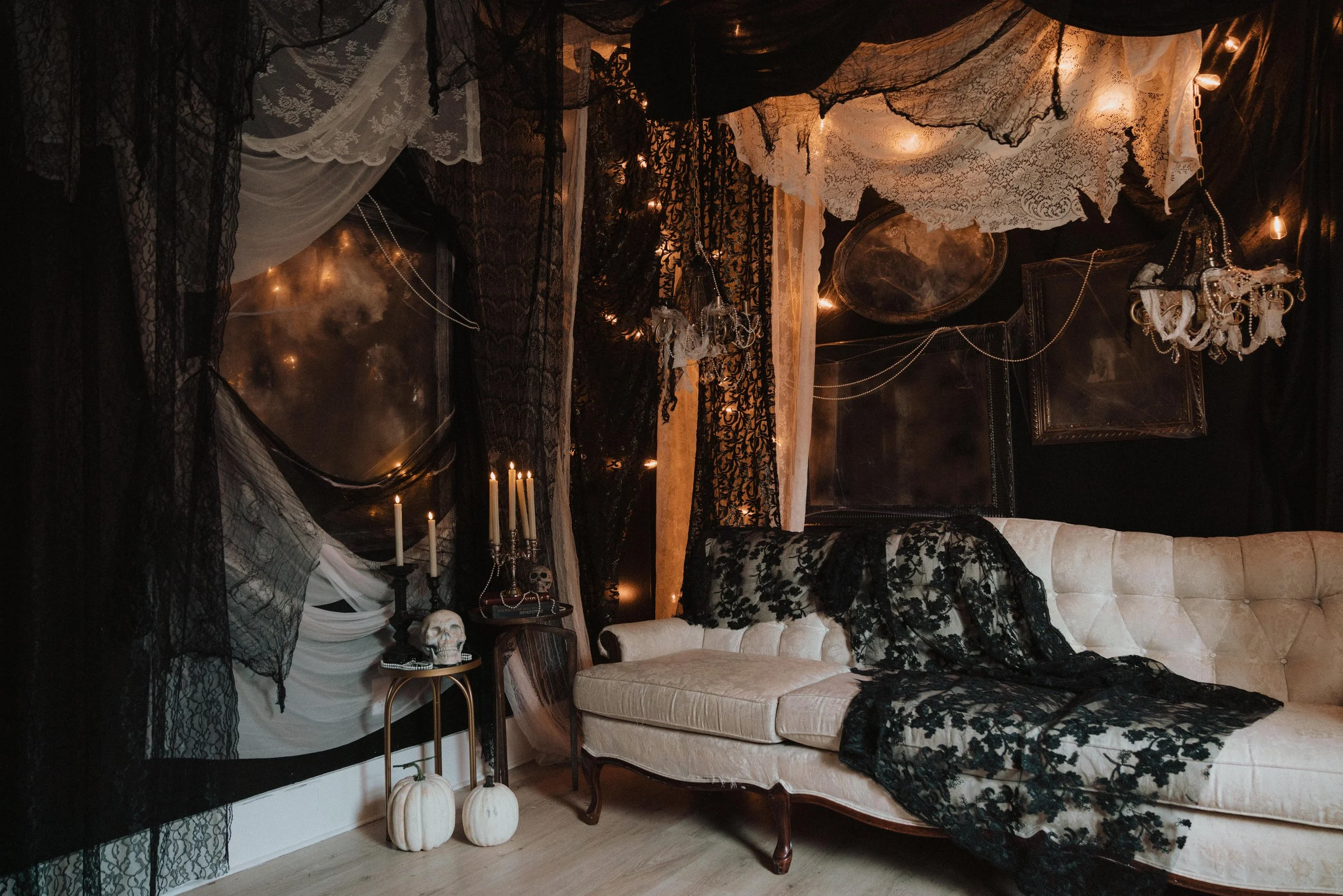 halloweenloft2026-7.jpg