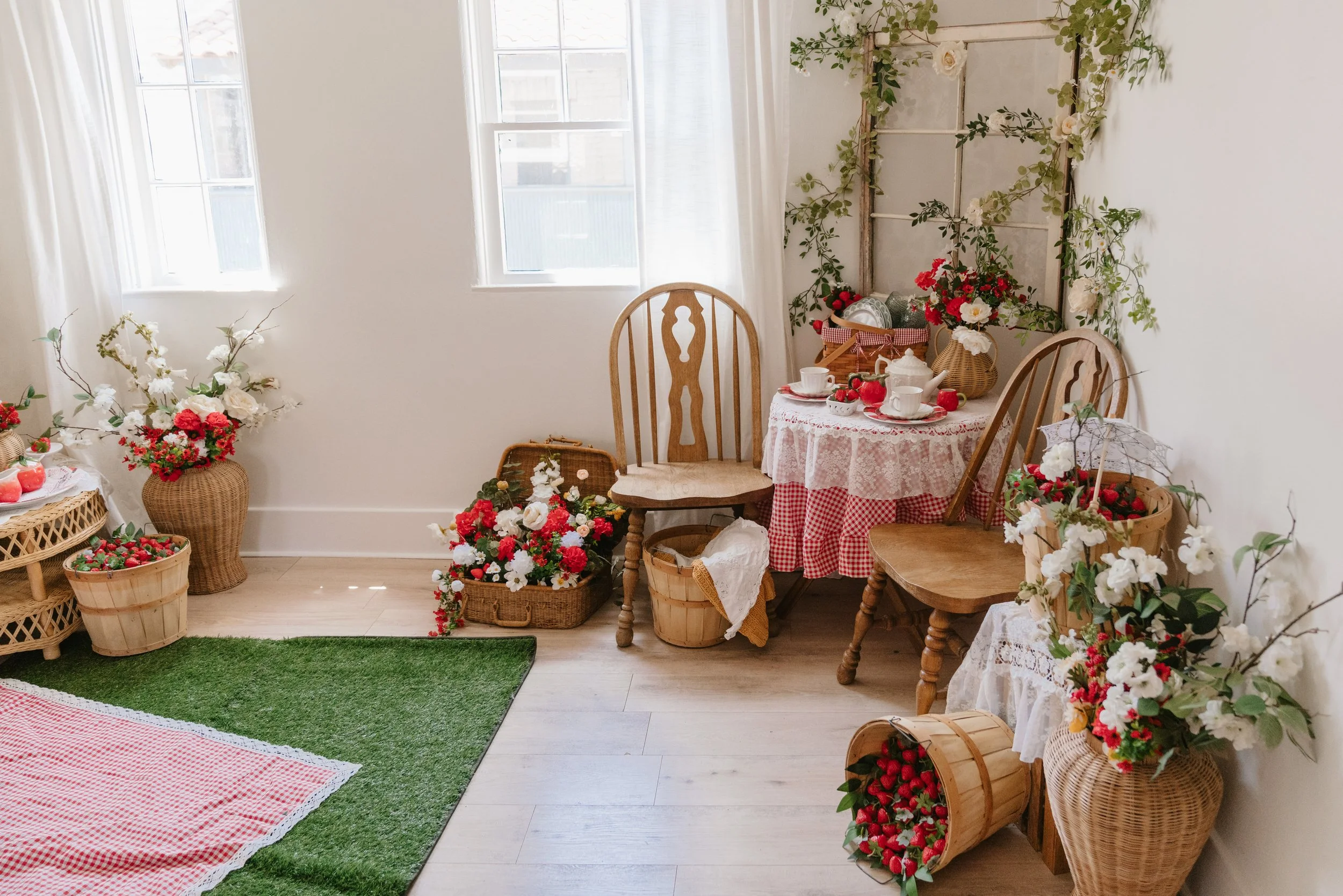 Studio House - Loft Summer Picnic-36.jpg