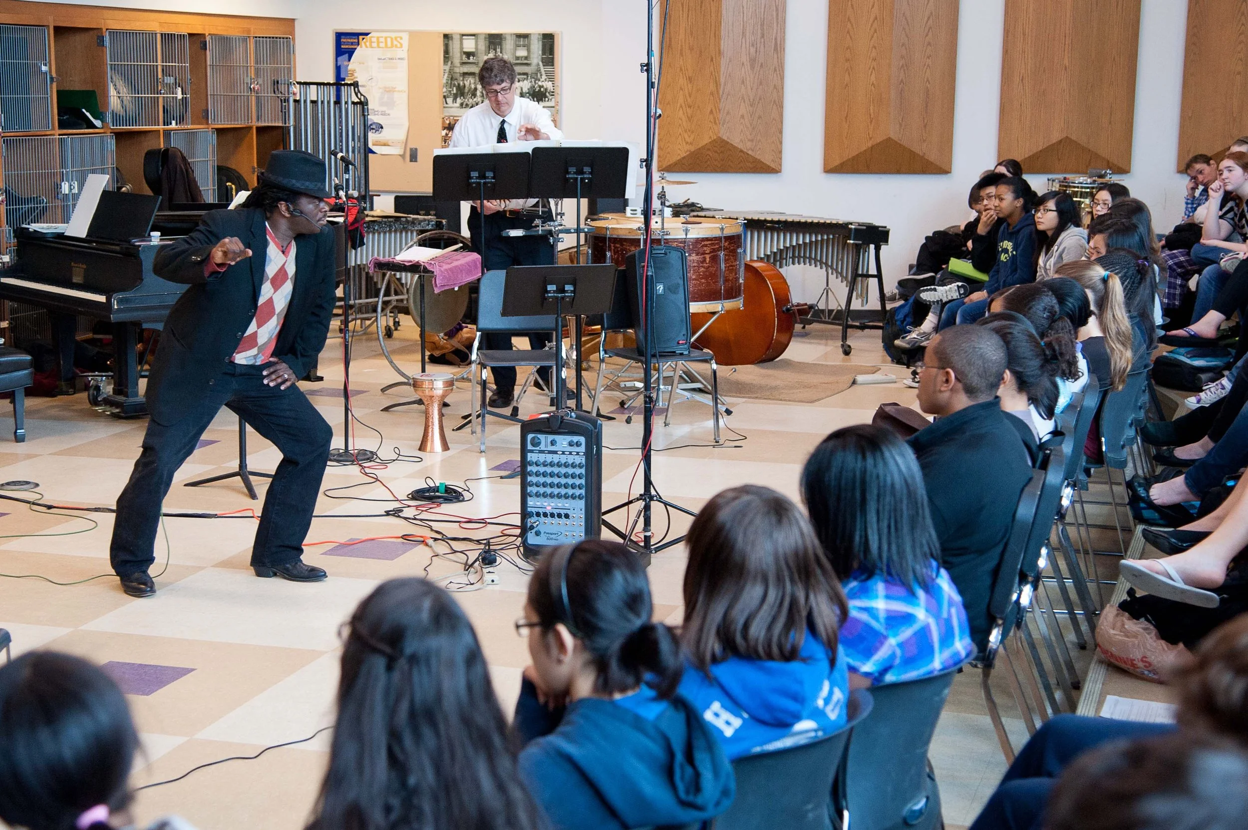 BLS 2011 AHCM Regie-orchestra room.jpg