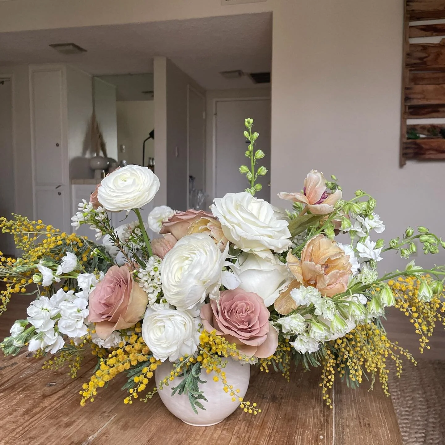 hope your weekend is filled with some pretty blooms 🤍