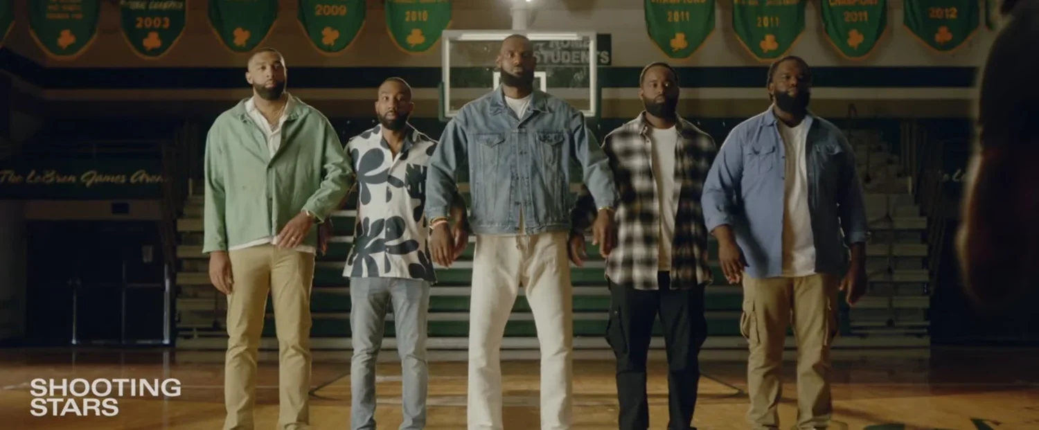 LEBRON JAMES - SHOOTING STARS
