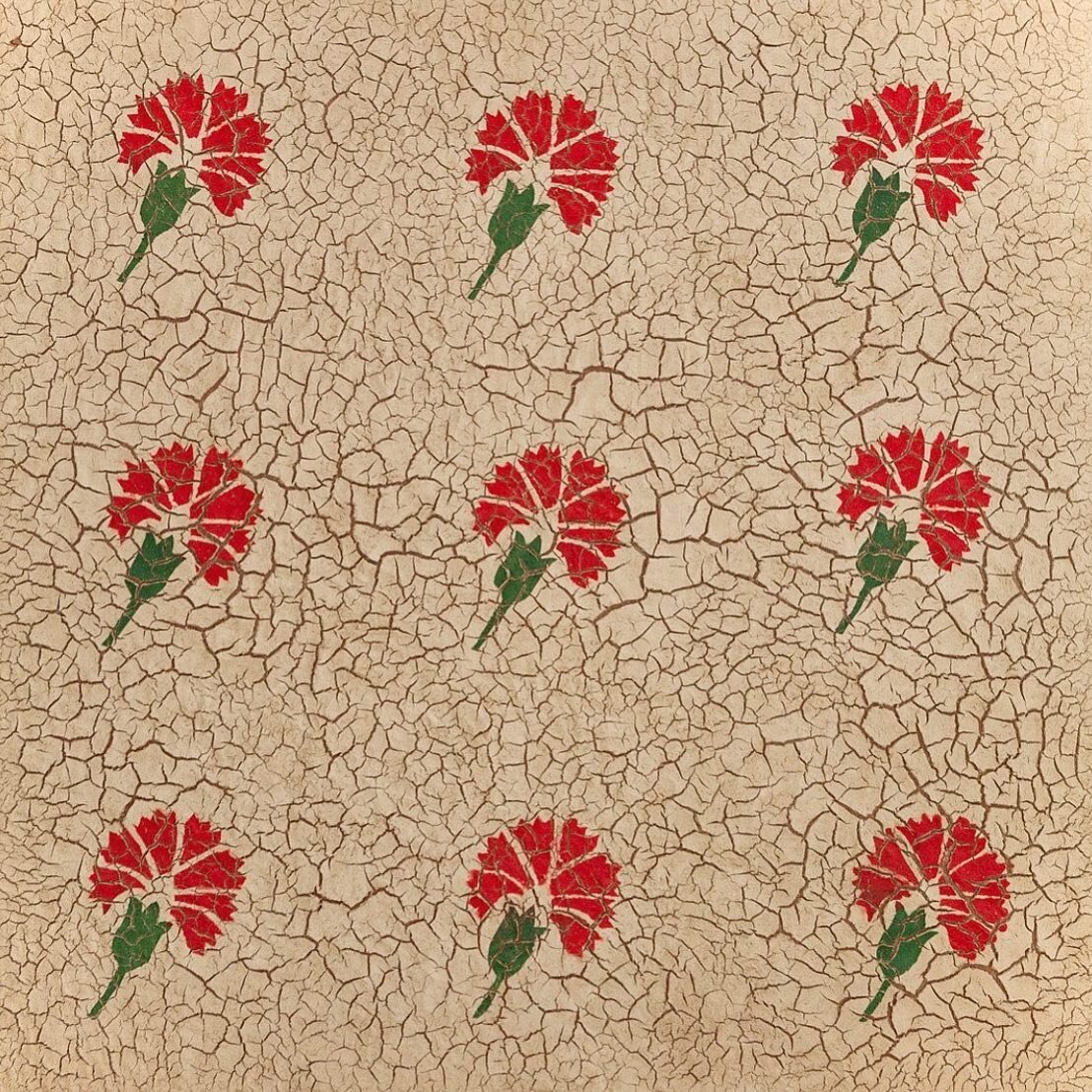 &ldquo;A Field&rdquo;, mud on wood (2019) by @sliman.mansour 🇵🇸🍉 

&ldquo;During the first Infitada (1987-1993), Palestinians boycotted Israeli goods as a form of resistance. Artists in their turn boycotted Israeli art supplies. Four Palestinian a