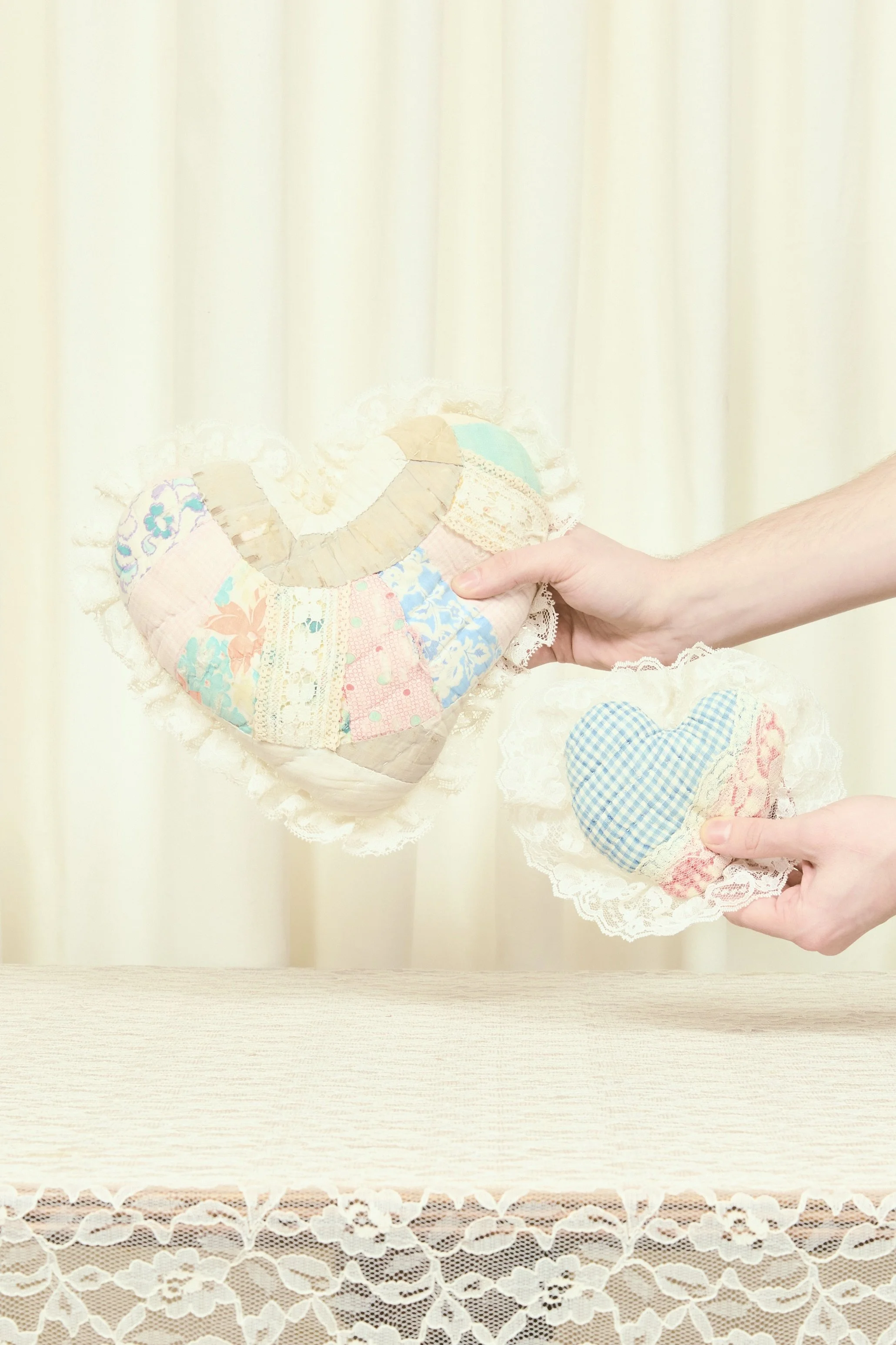 Vintage Quilted Heart Pillow Set/2
