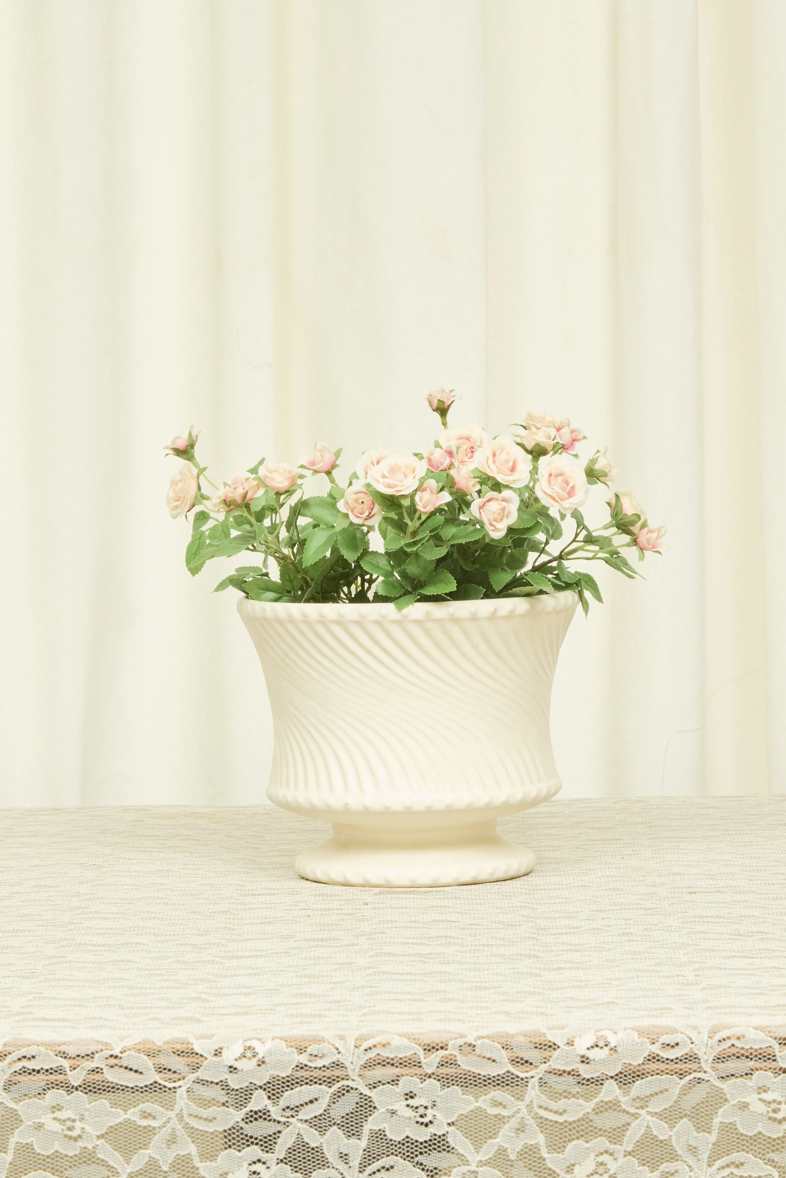 Vintage Swirly Ceramic Vase