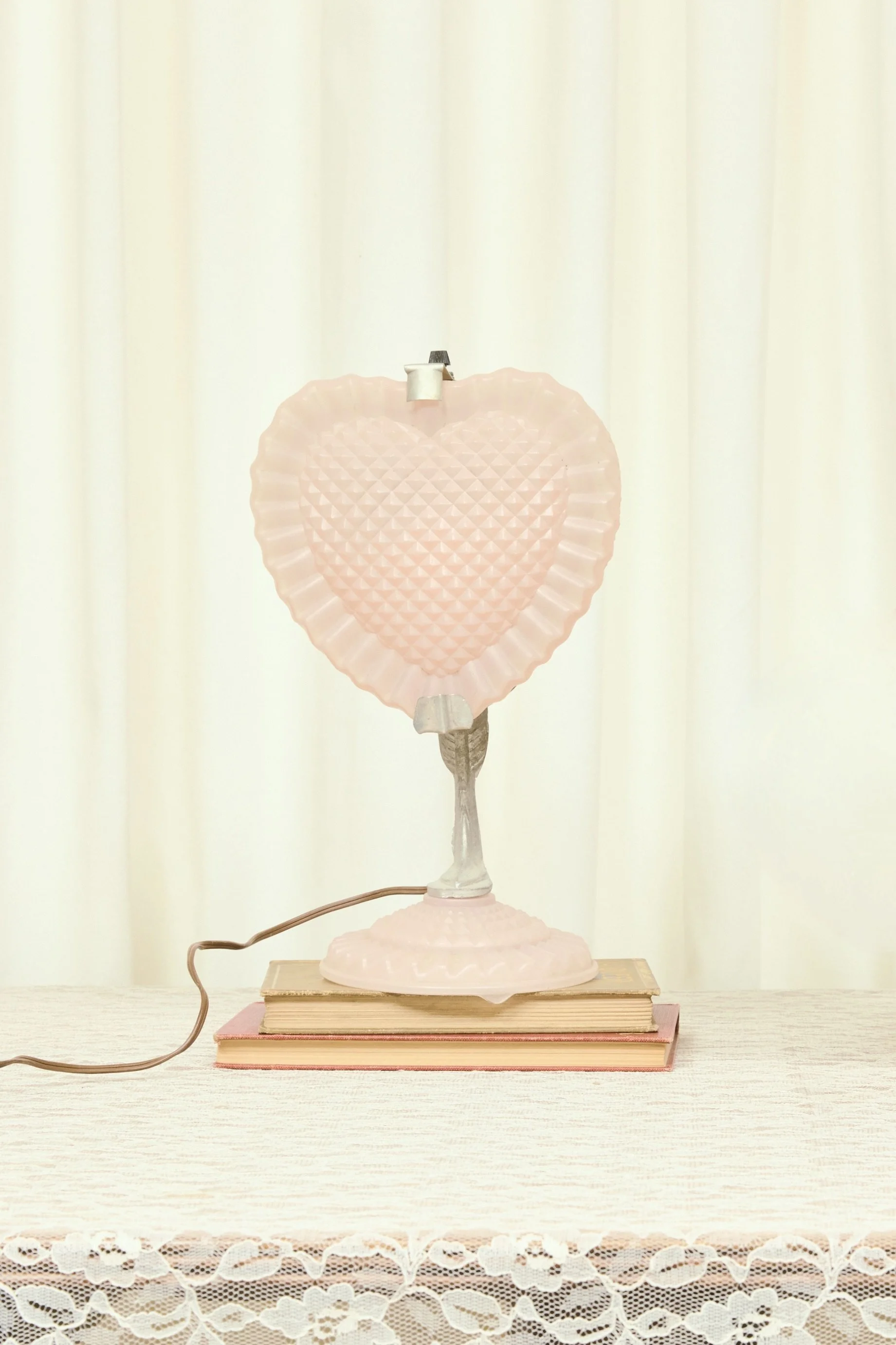 Vintage Heart Shaped Boudoir Lamp