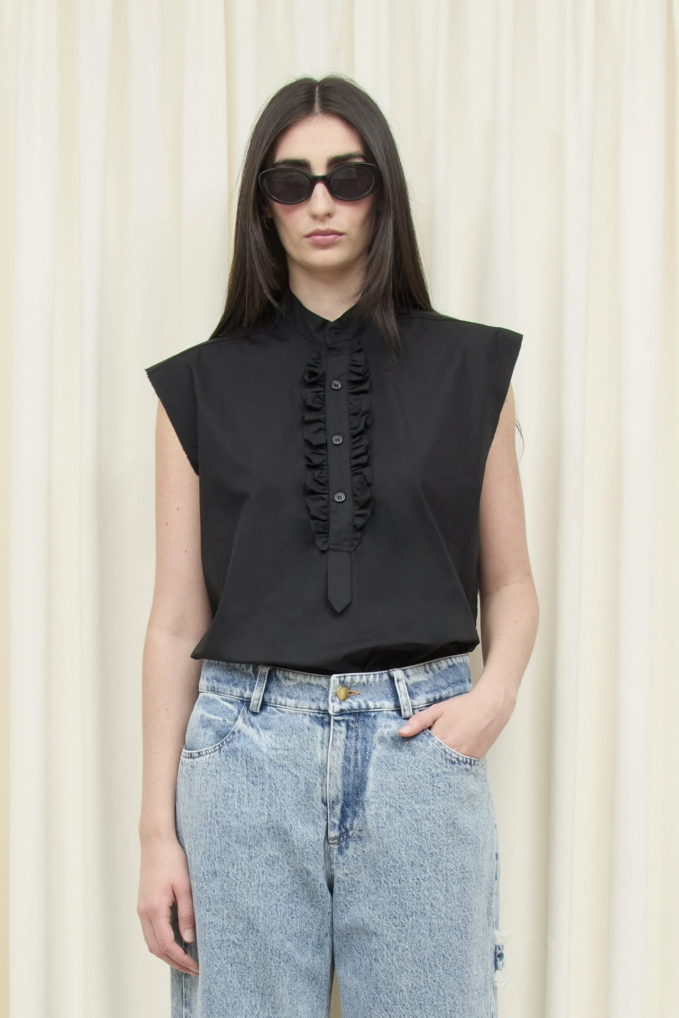 Germain Ruffle Placket Cutoff Shirt