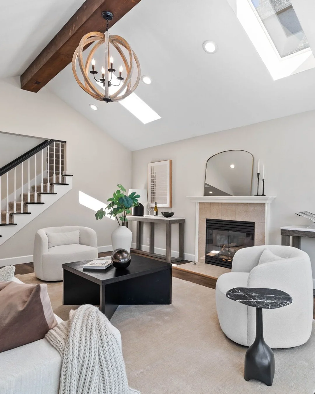 Photographed, listed &amp; sold in 5 days! 🤩
Love being part of this journey with you, @peninsularealtors. 🥂👏