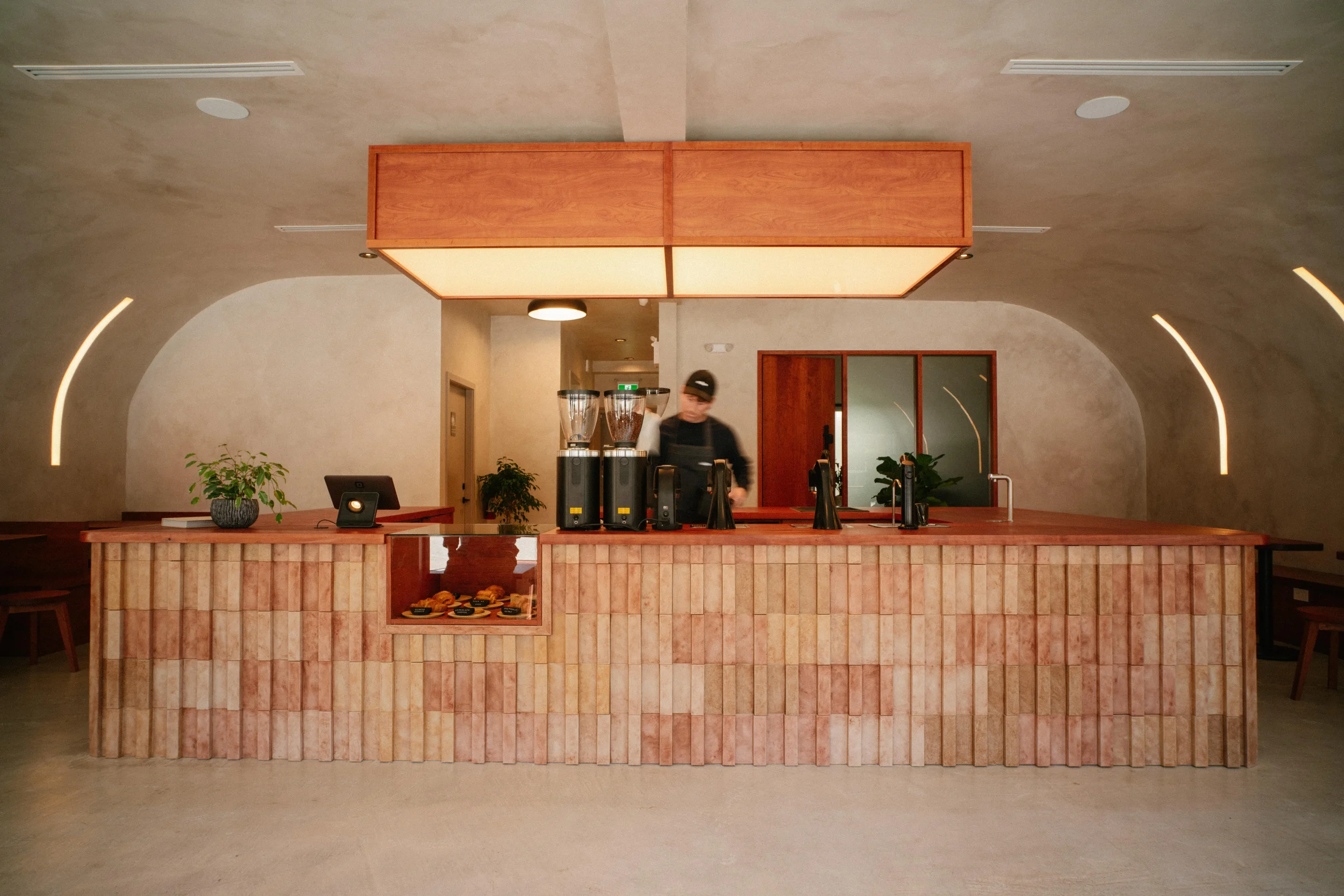 SLO_LittleGiant-00123-min.webp