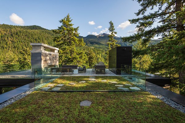 McKinley Burkart_Whistler House (10).jpg