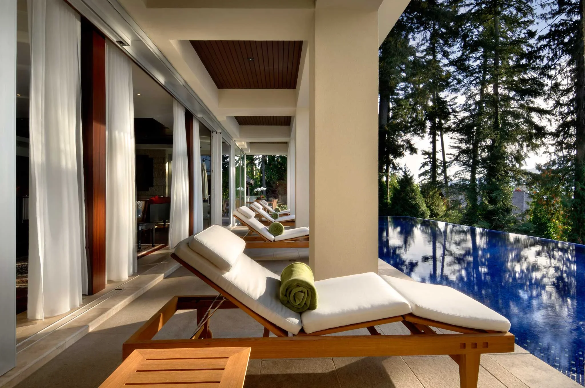 McKinleyBurkart_VancouverIsland (5).webp