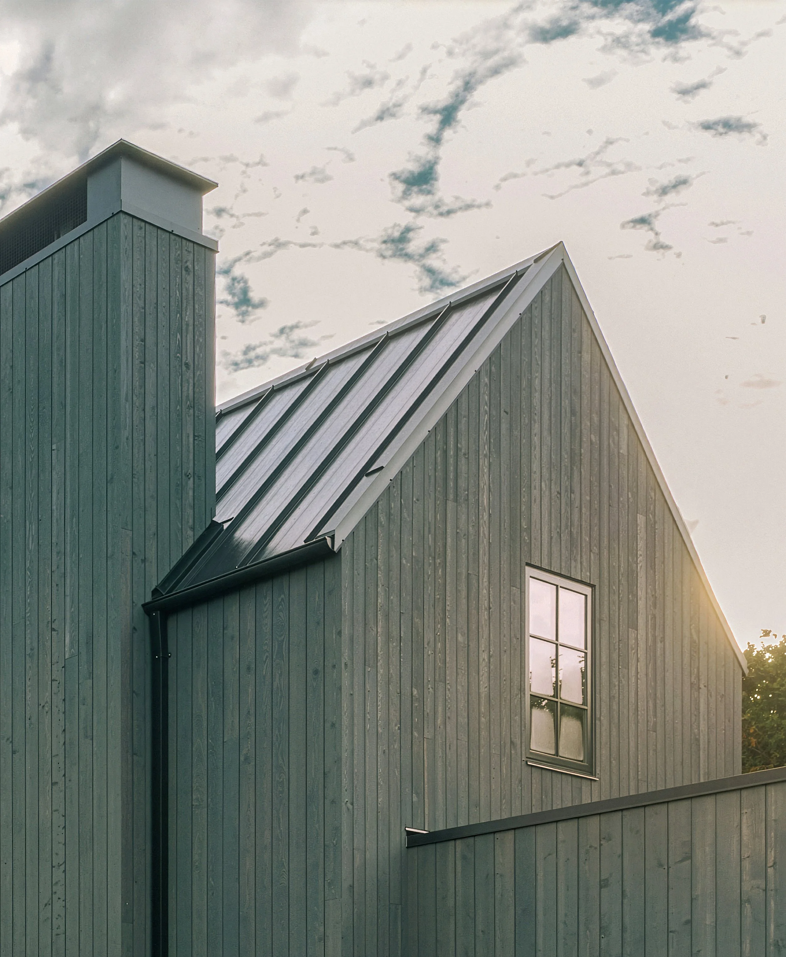 LITTLE POINT COTTAGE