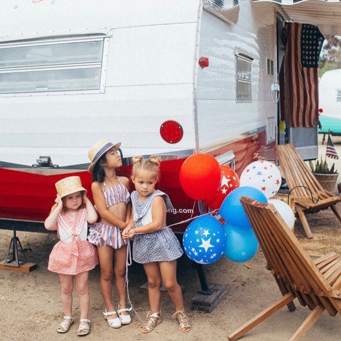 Who&rsquo;s getting excited for the 4th?! 💥🇺🇸🧨💥

📷 @zoomtheory 
@wildchildparty 
@shopsweetthreads