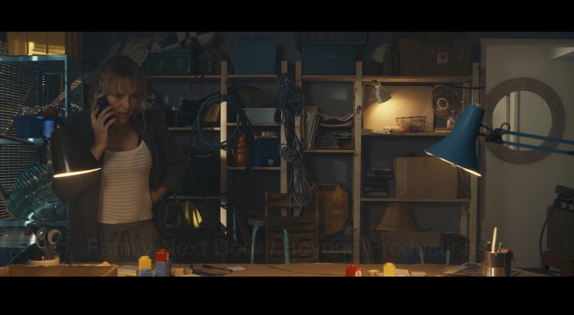 D34 Isabele in mystery room.jpg