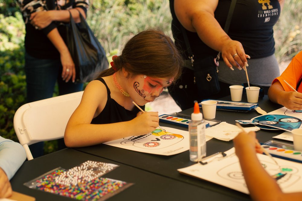  Free watercolor and mask making workshop in collaboration with  Polaris Castillo  for the 9th Annual Downey Día de los Muertos Art Festival, hosted by the Downey Theatre and the City of Downey.  Photo by  Gabriel Enamorado .   October 29, 2022.  