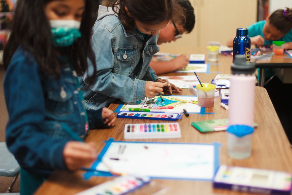  Free visual arts enrichment classes in partnership with DFEO for the ACCESS After School Program.  Photo by  Gabriel Enamorado .   Semester 1 of the DUSD 2022-2023 school year (August 23 – December 22, 2022).  