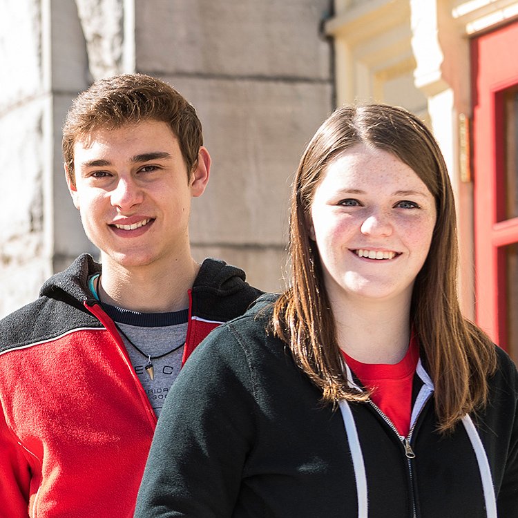  International students visiting Ottawa, Canada. 