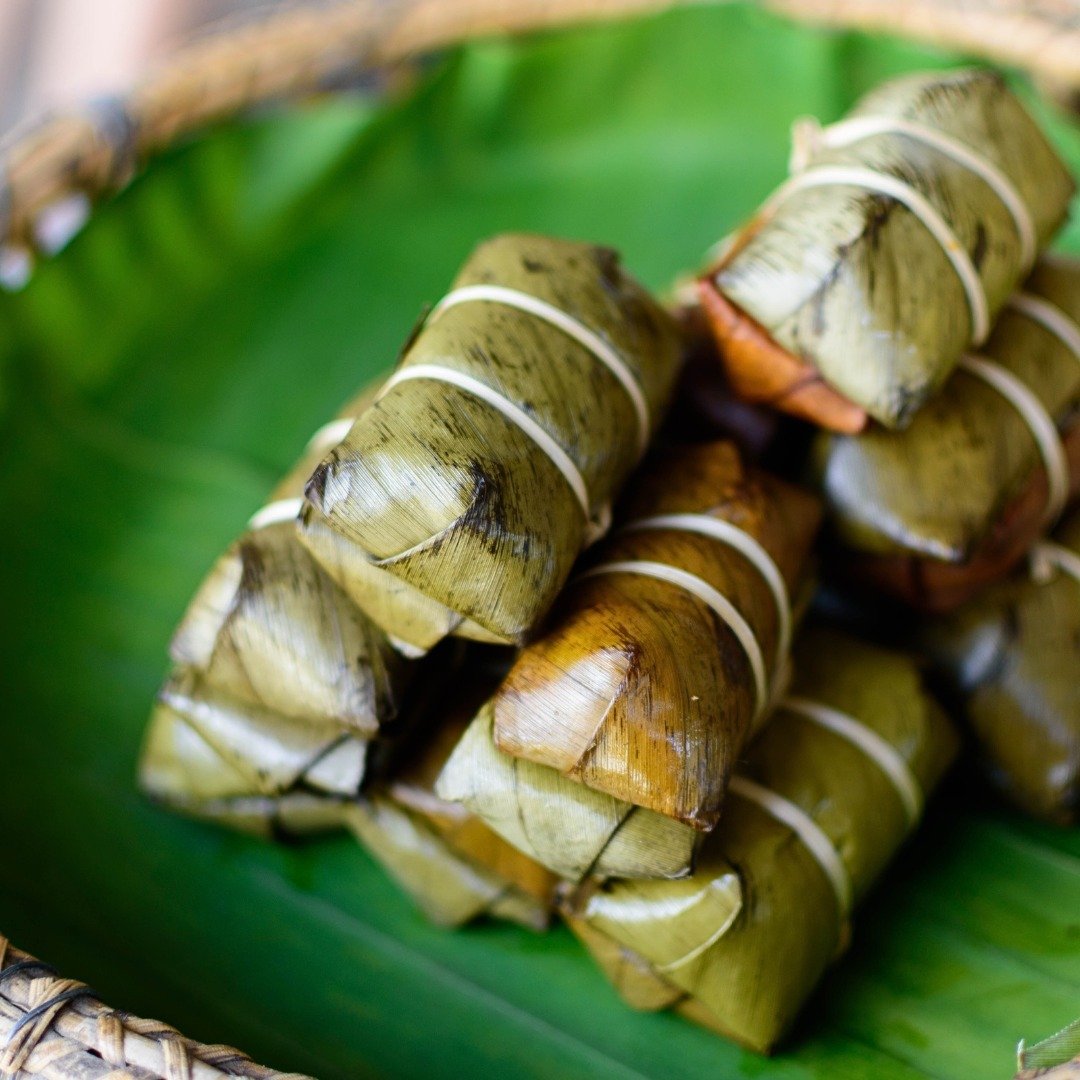 At Community Foods we love sticky rice! Stock up on fresh bananas and leaves from @rustysmarkets then pop over to see us for all other ingredients 🍌



From Community Food Co-op
&bull; 500 g sushi rice, soaked in water overnight
&bull; 400 ml coco