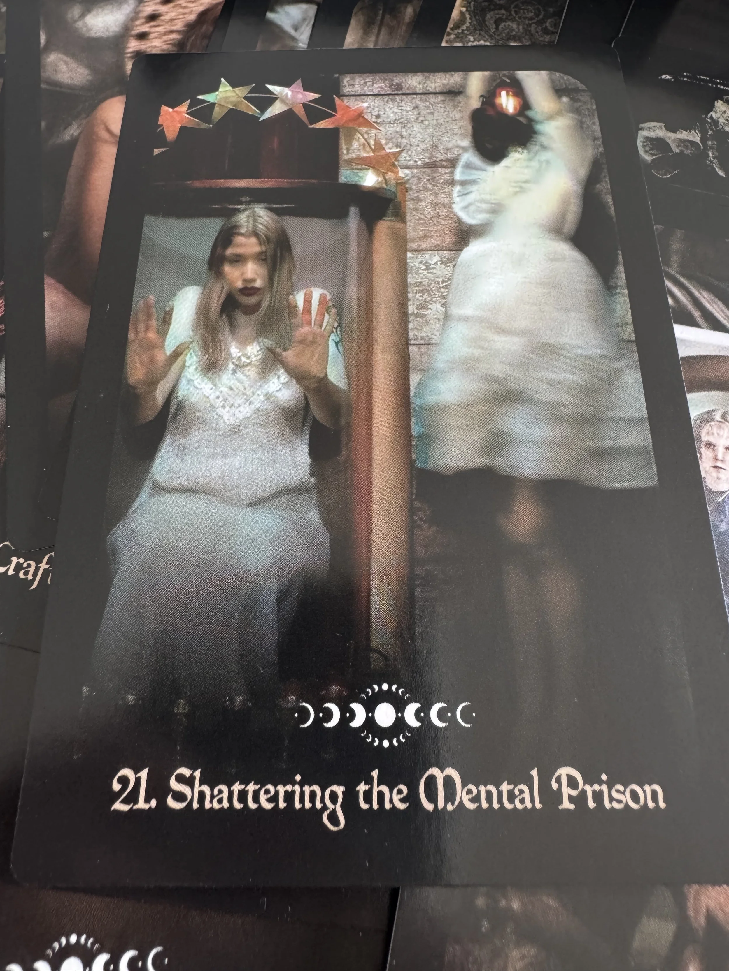“A Gothic Witch’s Oracle” - Oracle Deck Review