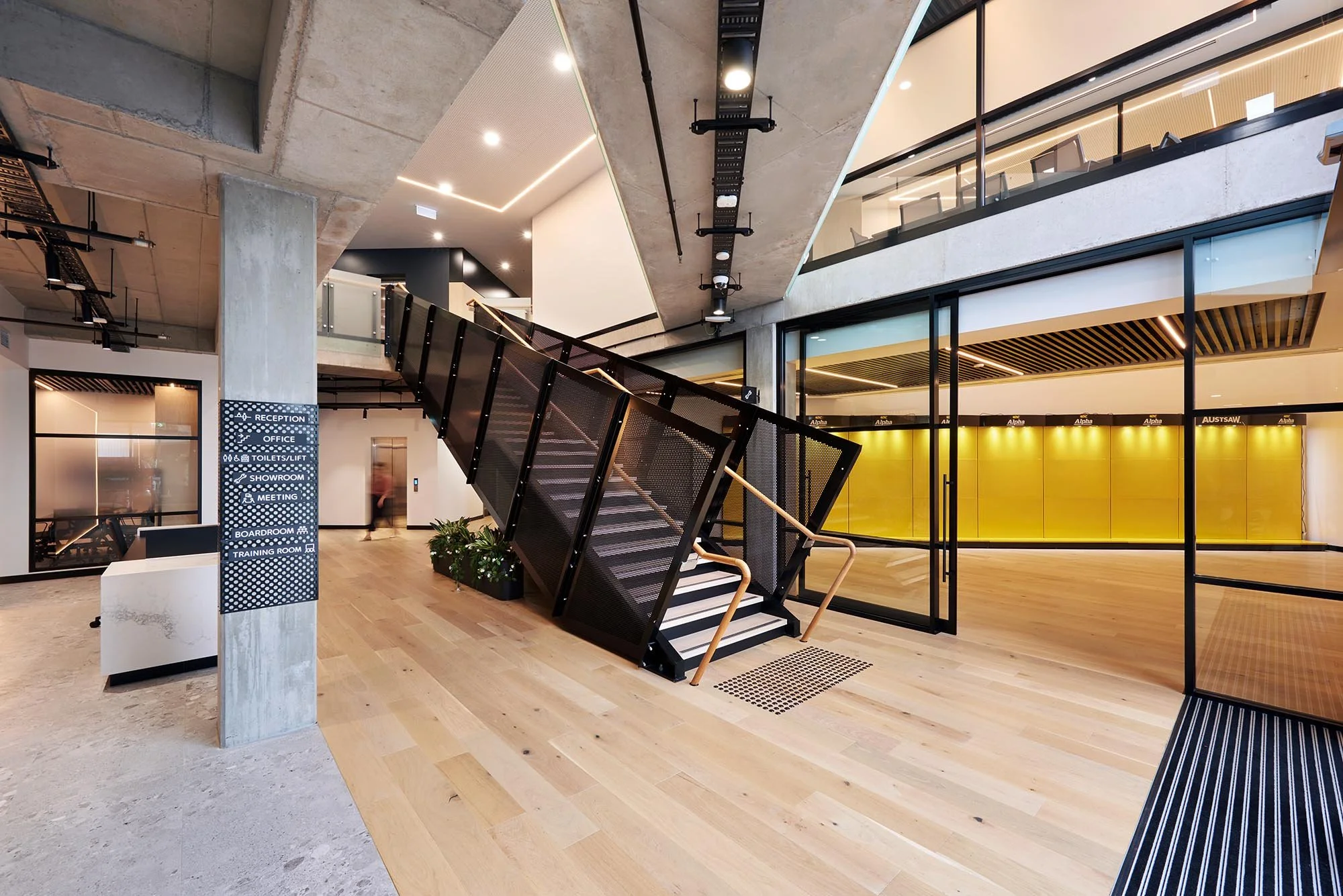 newcastle-interior-office-fitout-01.jpg