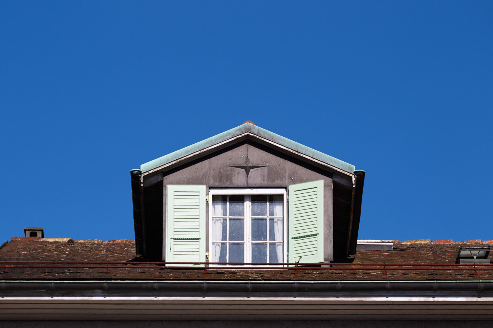 20150415_TwoWindows_JO5F3695.jpg
