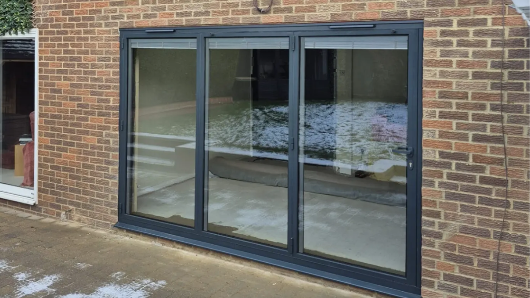 Dunstable-Bi-Fold-Door-Opening-5.png