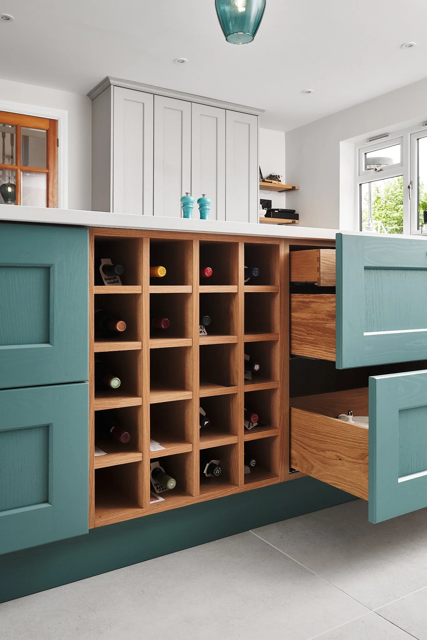 Vicky_Elmore_Kitchens_DSCF5600_11-05-26_0549_045.jpg
