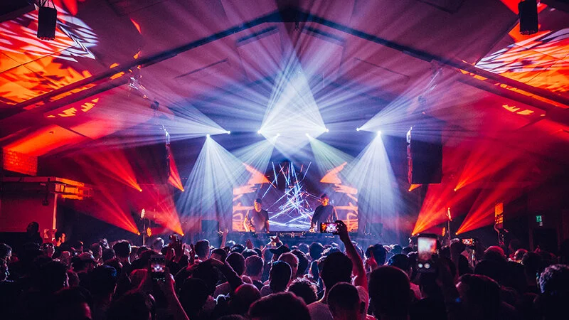 Dusky Live  @ Oval Space, London