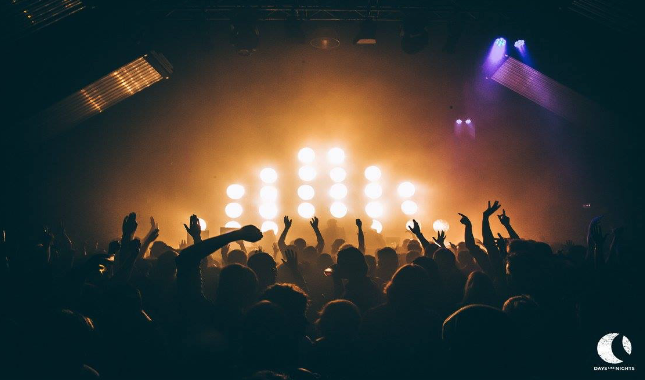 All Day I Dream // Days Like Nights @ Transformatorhuis, Amsterdam